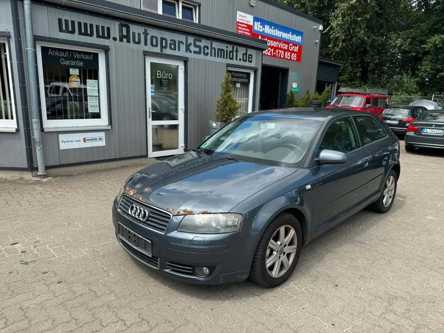 Audi A3 2.0 TDI Ambition KLIMATR°SITZH°PDC°TÜV 11/25! Gris - 1