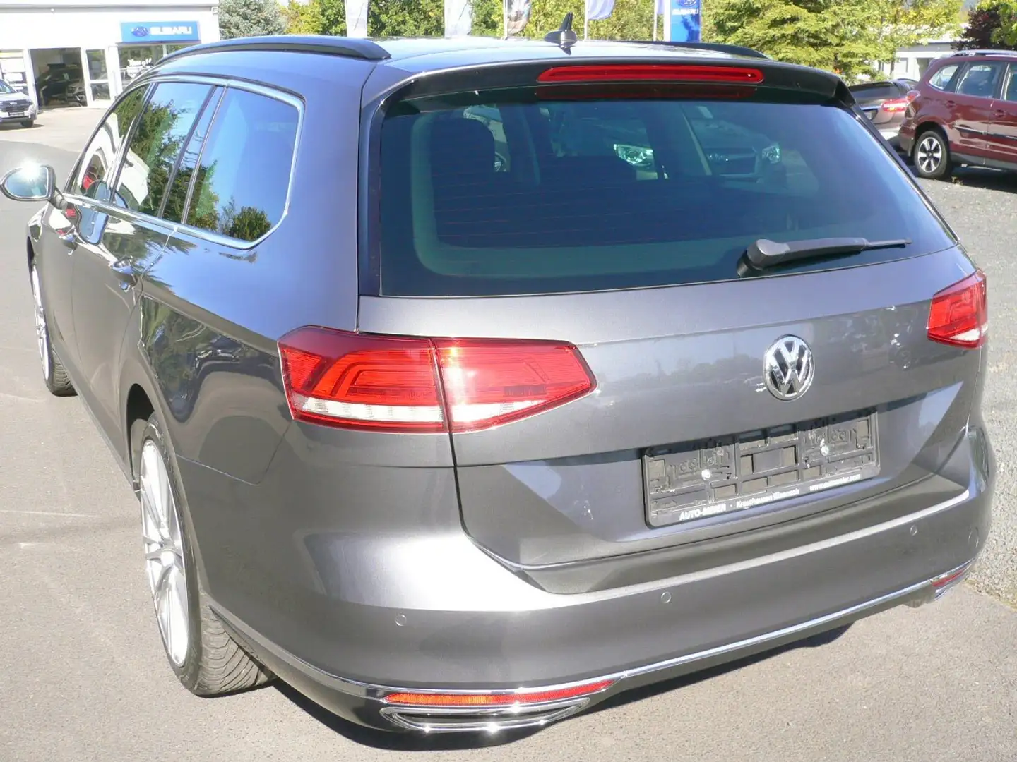 Volkswagen Passat Variant 2.0 TDI SCR (BMT) Comfortline mit AHK/Standheizung Gris - 2