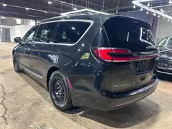 Chrysler Pacifica 2023