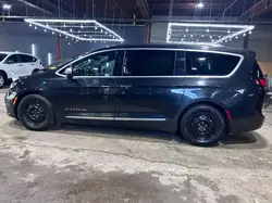 Chrysler Pacifica 2023