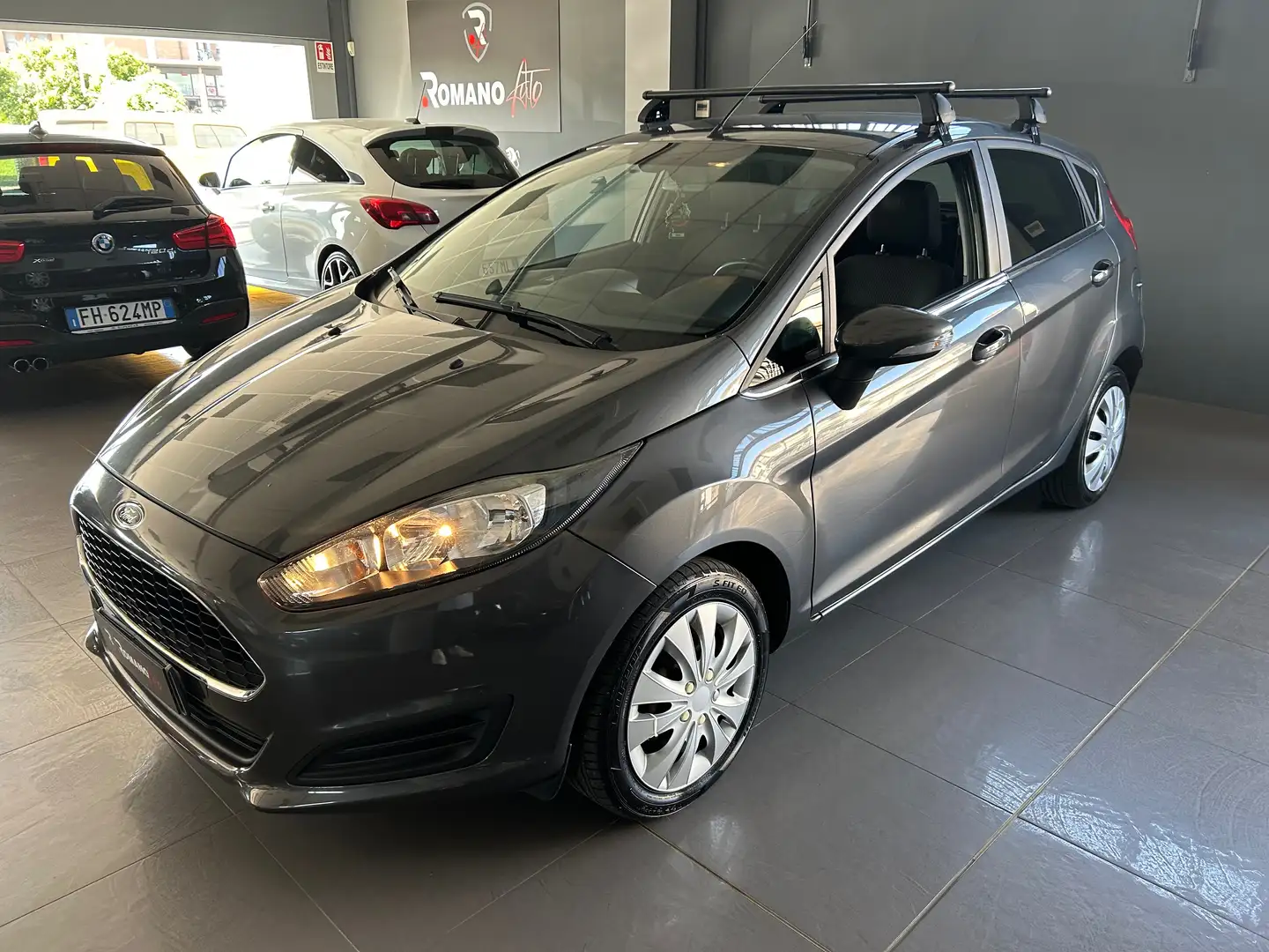 Ford Fiesta Fiesta VI 2013 5p 1.4 Business Gpl 95cv E6 Grigio - 2