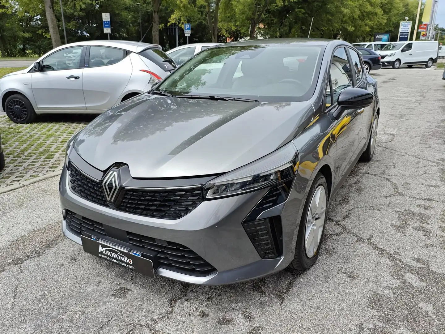 Renault Clio Clio Full Hybrid E-Tech 145 CV 5 porte Evolution - 2
