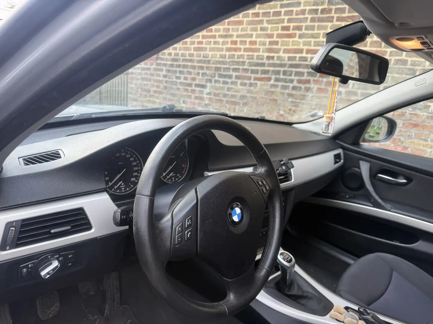 BMW 320 Touring 320d e91/9cv/177ch Confort - 2