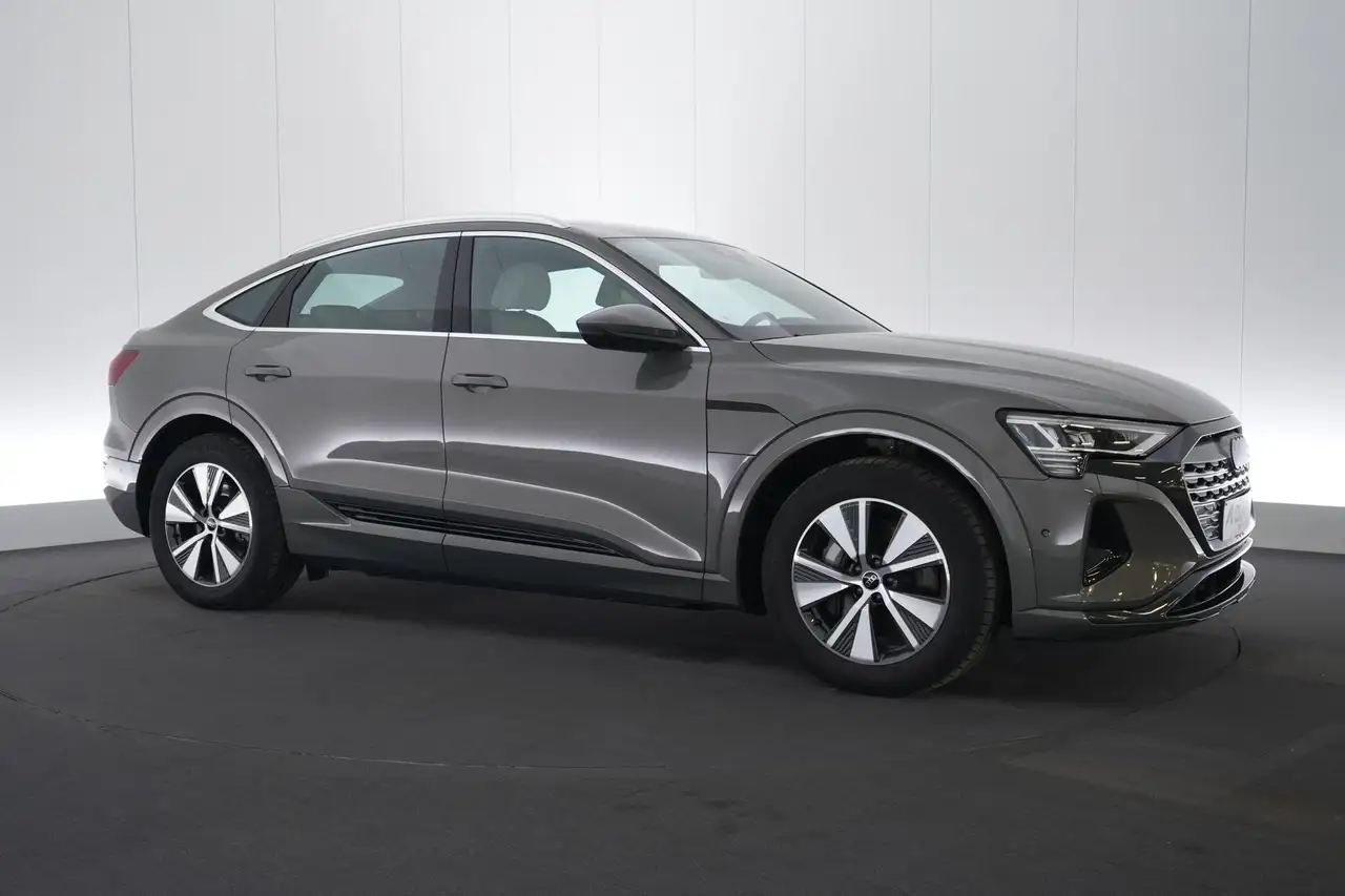 Audi Q8 95 kWh 50 Quattro Advanced Business+ LEDER/CUIR LE, миниатюра 4