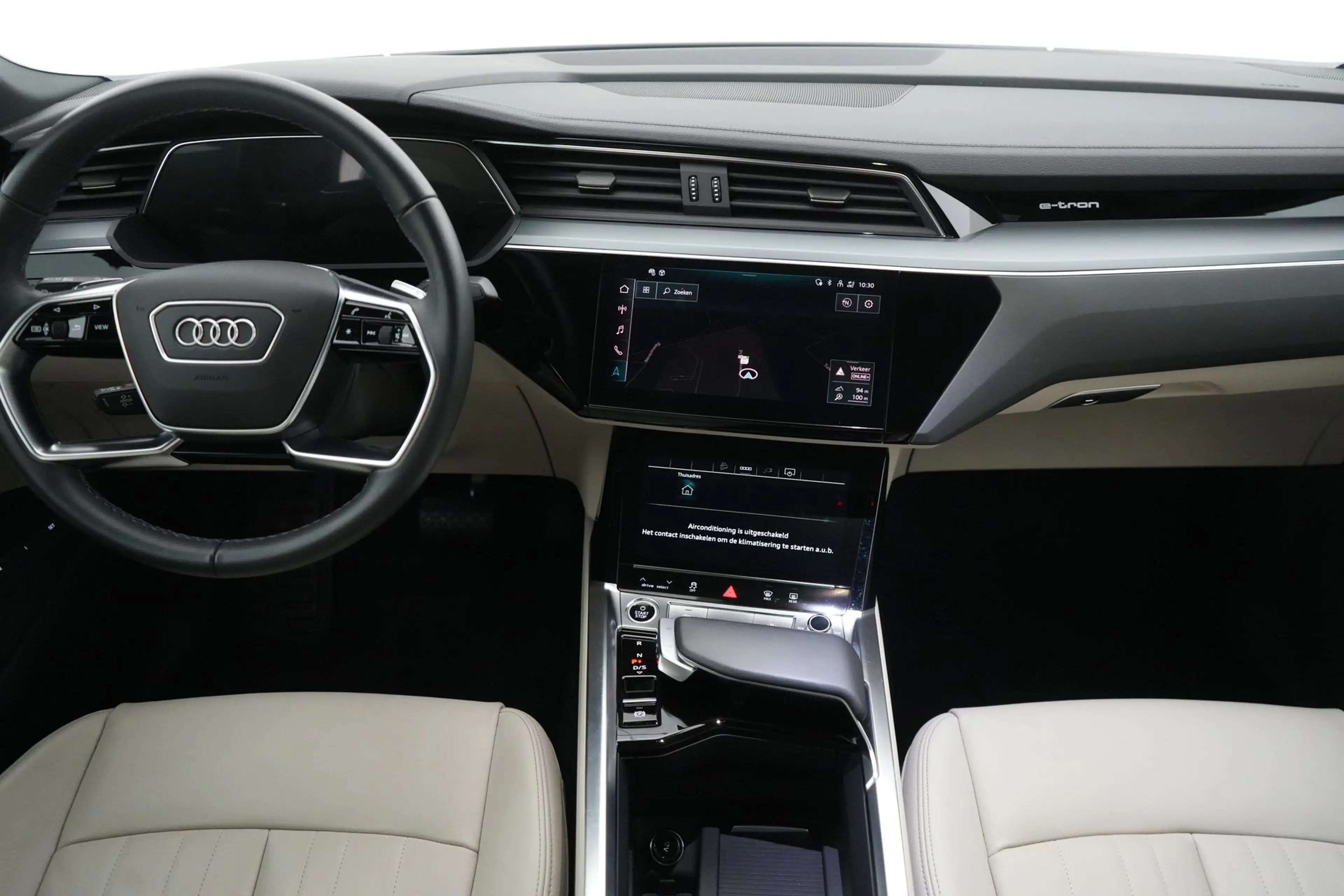 Audi Q8 95 kWh 50 Quattro Advanced Business+ LEDER/CUIR LE — photo 13