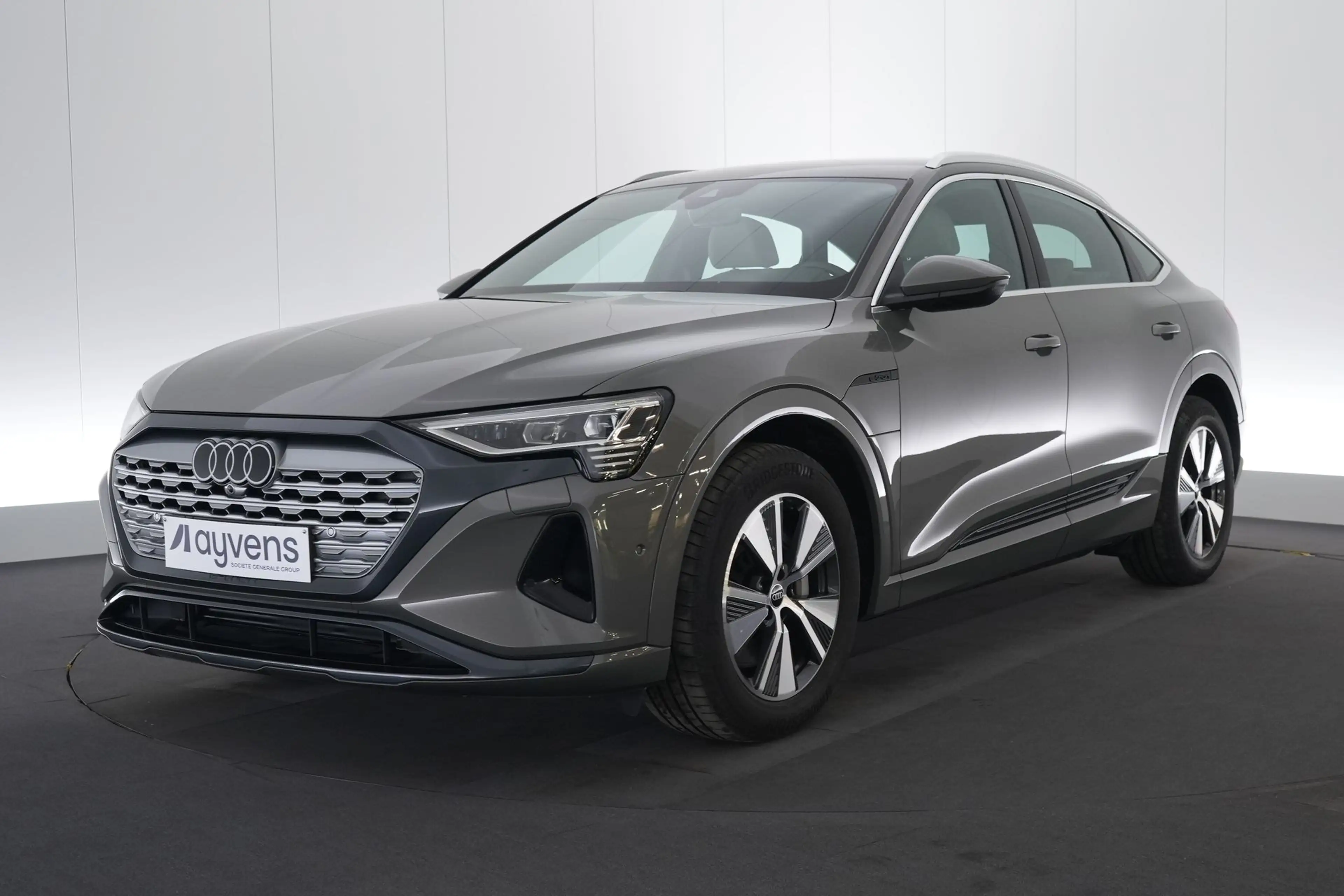Audi Q8 95 kWh 50 Quattro Advanced Business+ LEDER/CUIR LE