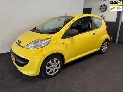 Peugeot 107 1.0-12V XR / Nieuwe APK / Rijdt Schakelt goed!