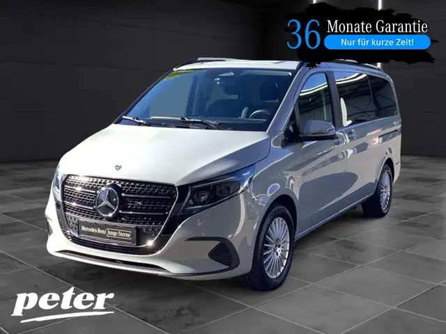 Mercedes-Benz null