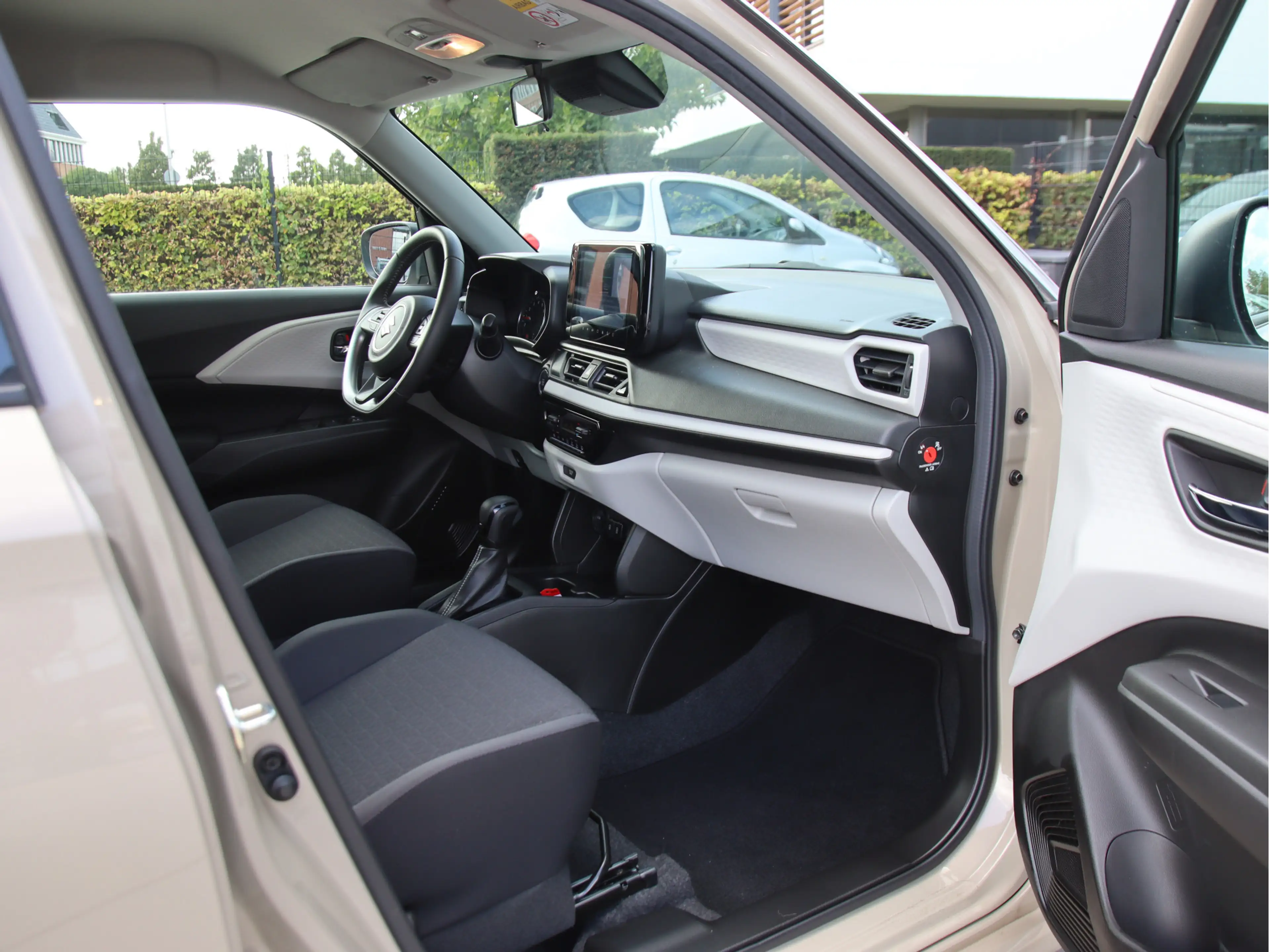 Suzuki Swift 1.2 Select Smart Hybrid Automaat, BLIS, Keyless, C — photo 11