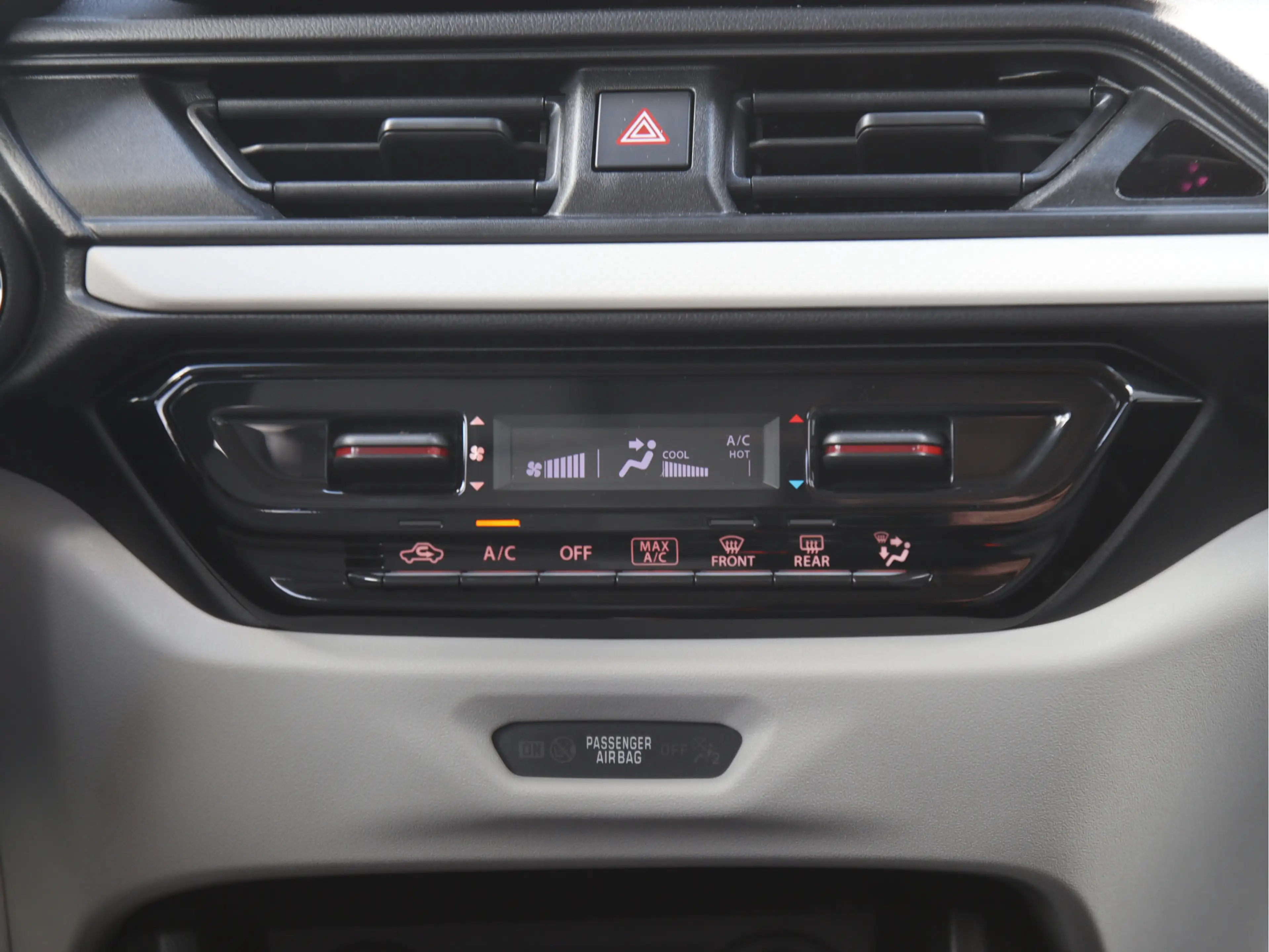 Suzuki Swift 1.2 Select Smart Hybrid Automaat, BLIS, Keyless, C — photo 28