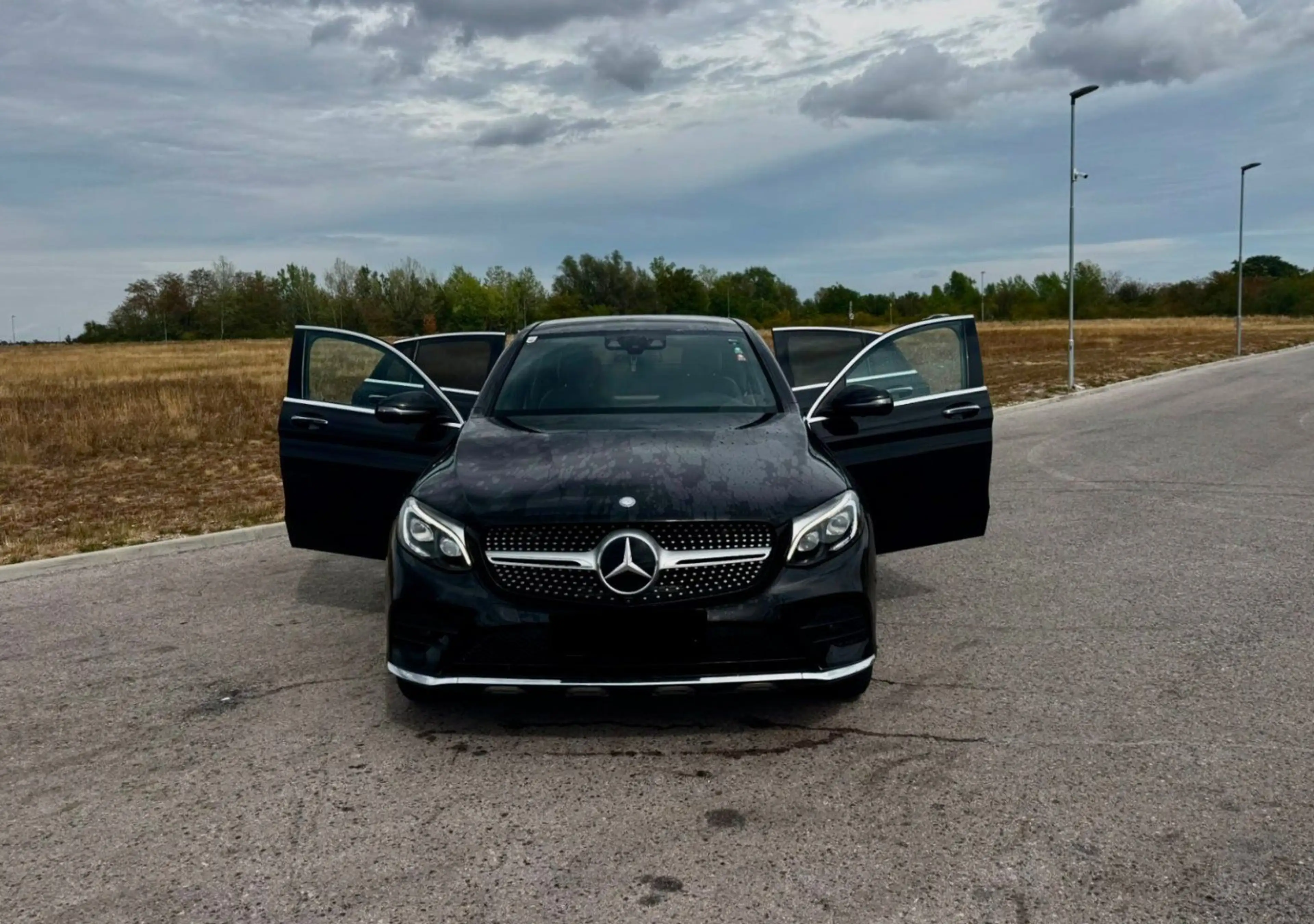 Mercedes-Benz GLC 250 GLC-Coupe Klasse GLC 250 d d AMG Line 4Matic — photo 9