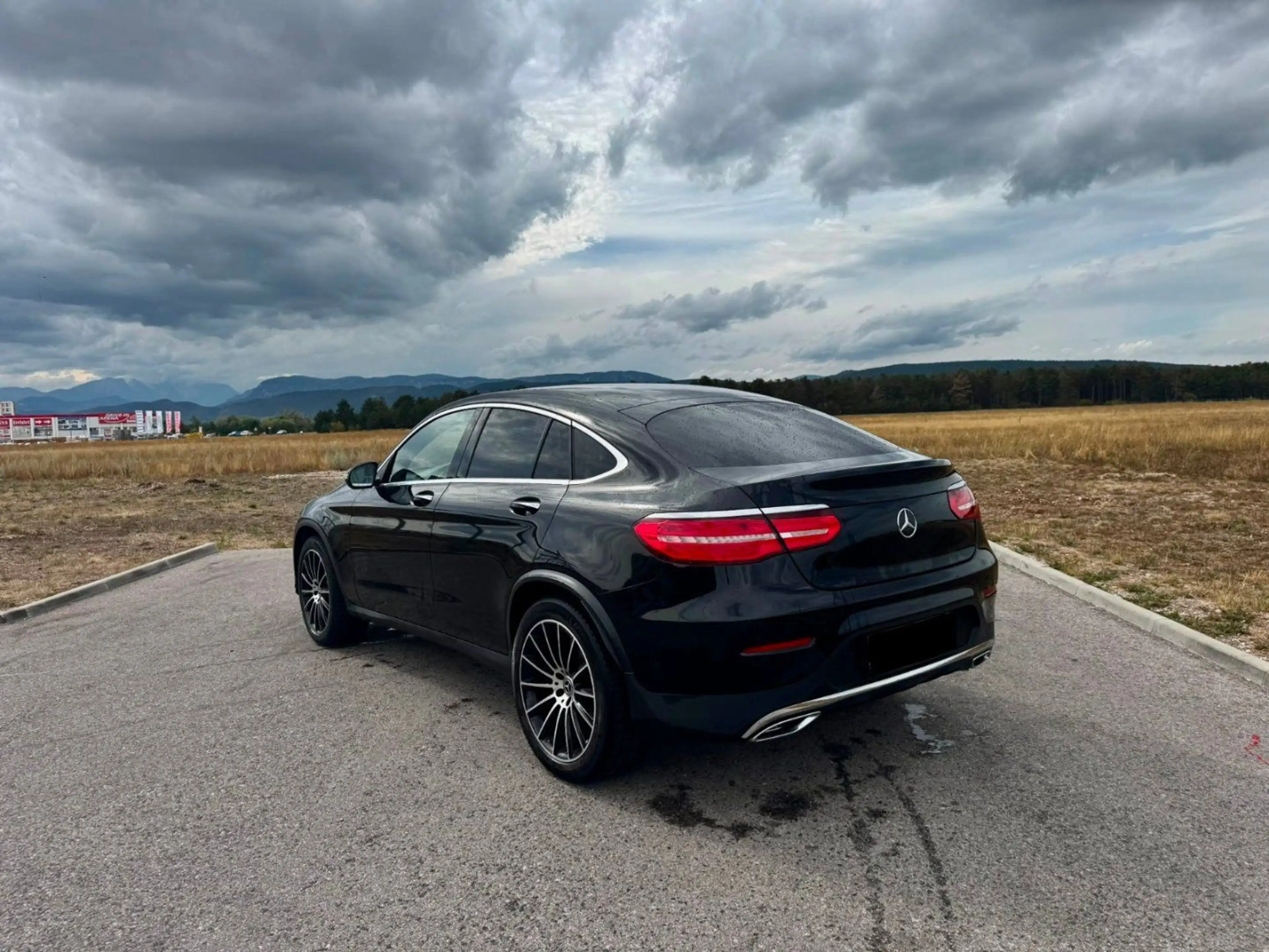 Mercedes-Benz GLC 250 GLC-Coupe Klasse GLC 250 d d AMG Line 4Matic — photo 7