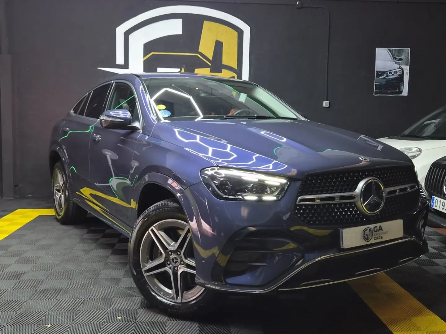 Mercedes-Benz GLE 300 Coupé 300d 4Matic Aut. Azul - 2