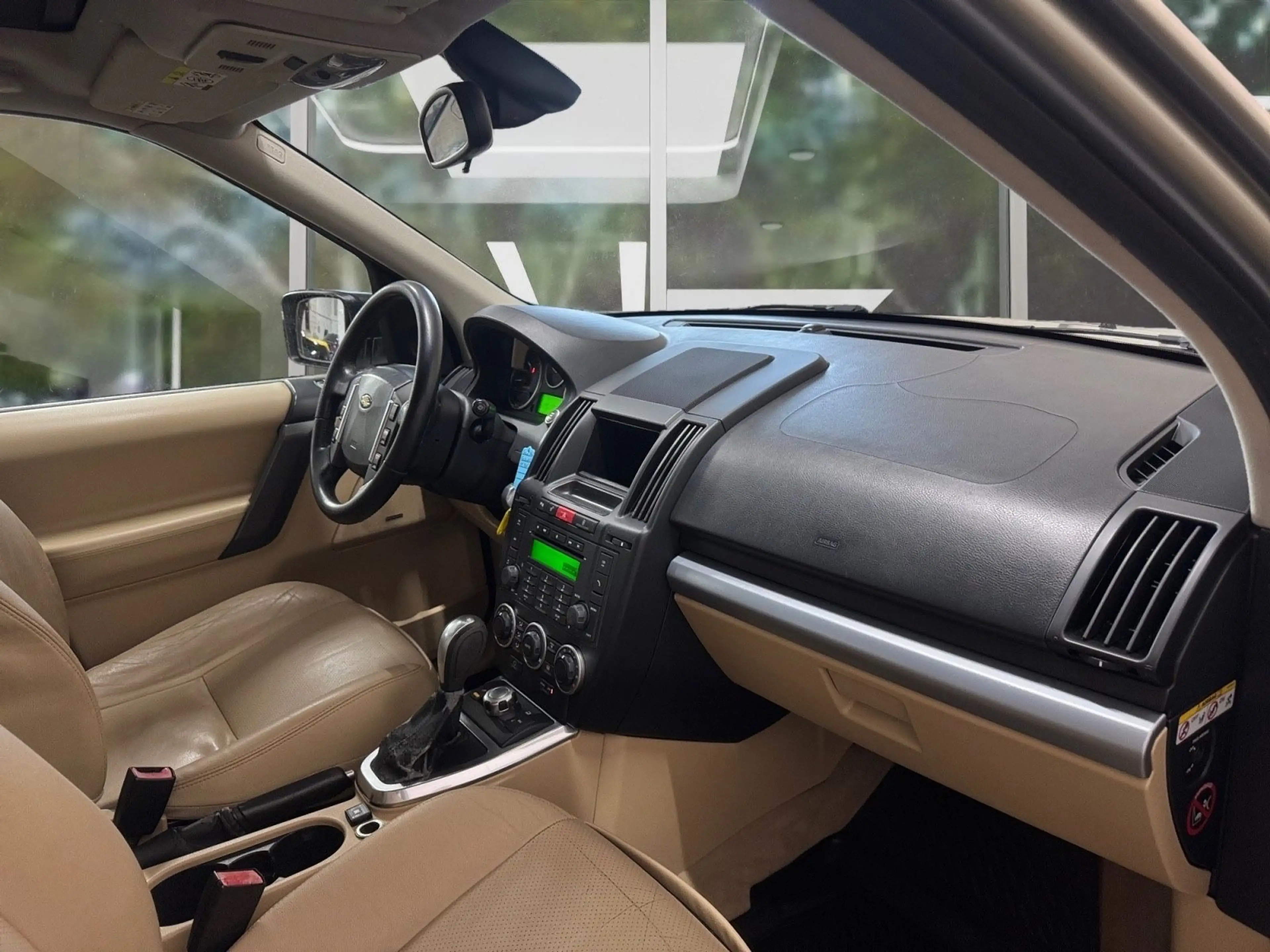 Land Rover Freelander 2 HSE i6, LPG , Insp. Neu — photo 10