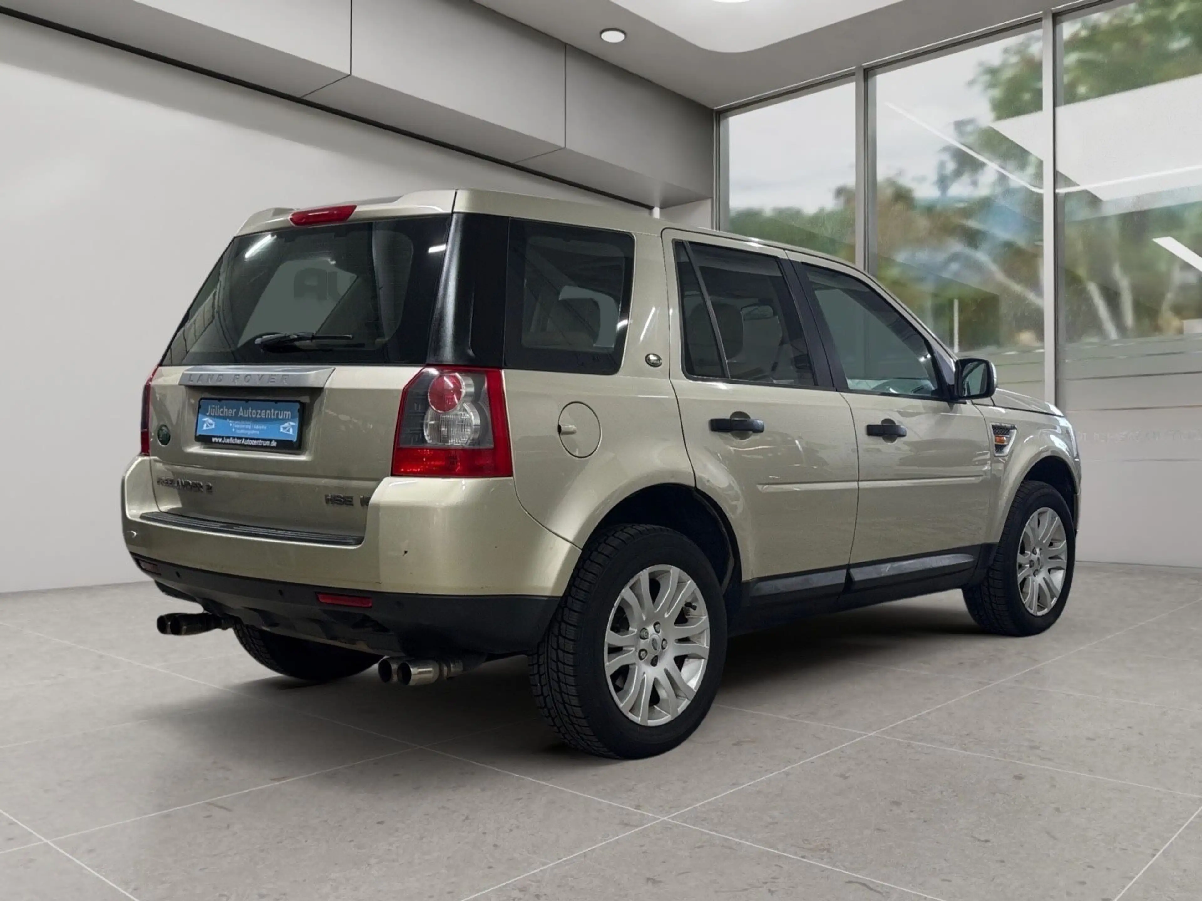 Land Rover Freelander 2 HSE i6, LPG , Insp. Neu — photo 3
