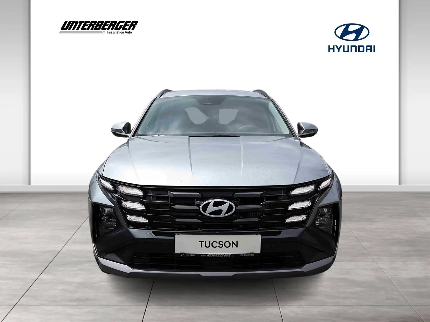 Hyundai TUCSON NX4 JUBILE 1,6 T-GDi 2WD 48V t5bj1 Silber - 2
