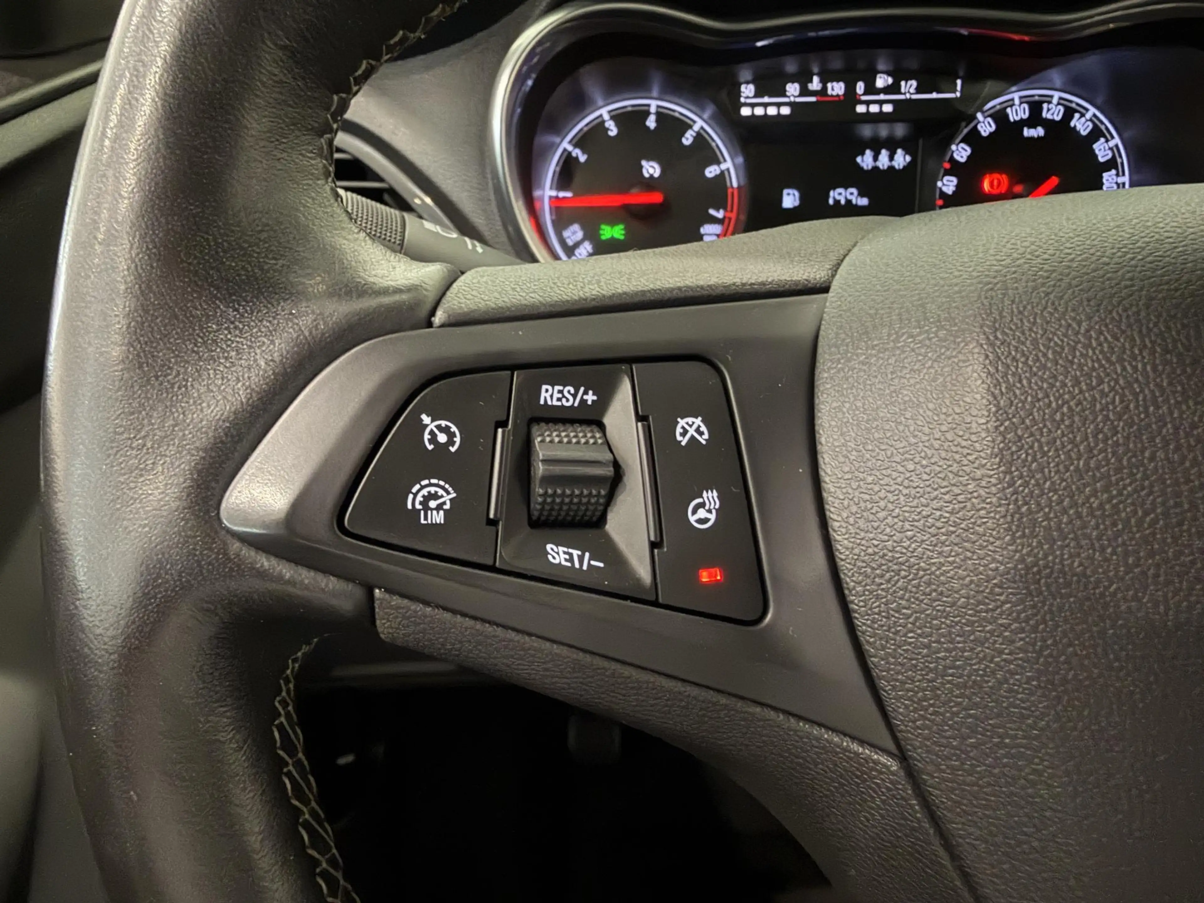 Opel Karl 1.0 ecoFLEX Innovation | Climate Control | Cruise — photo 20