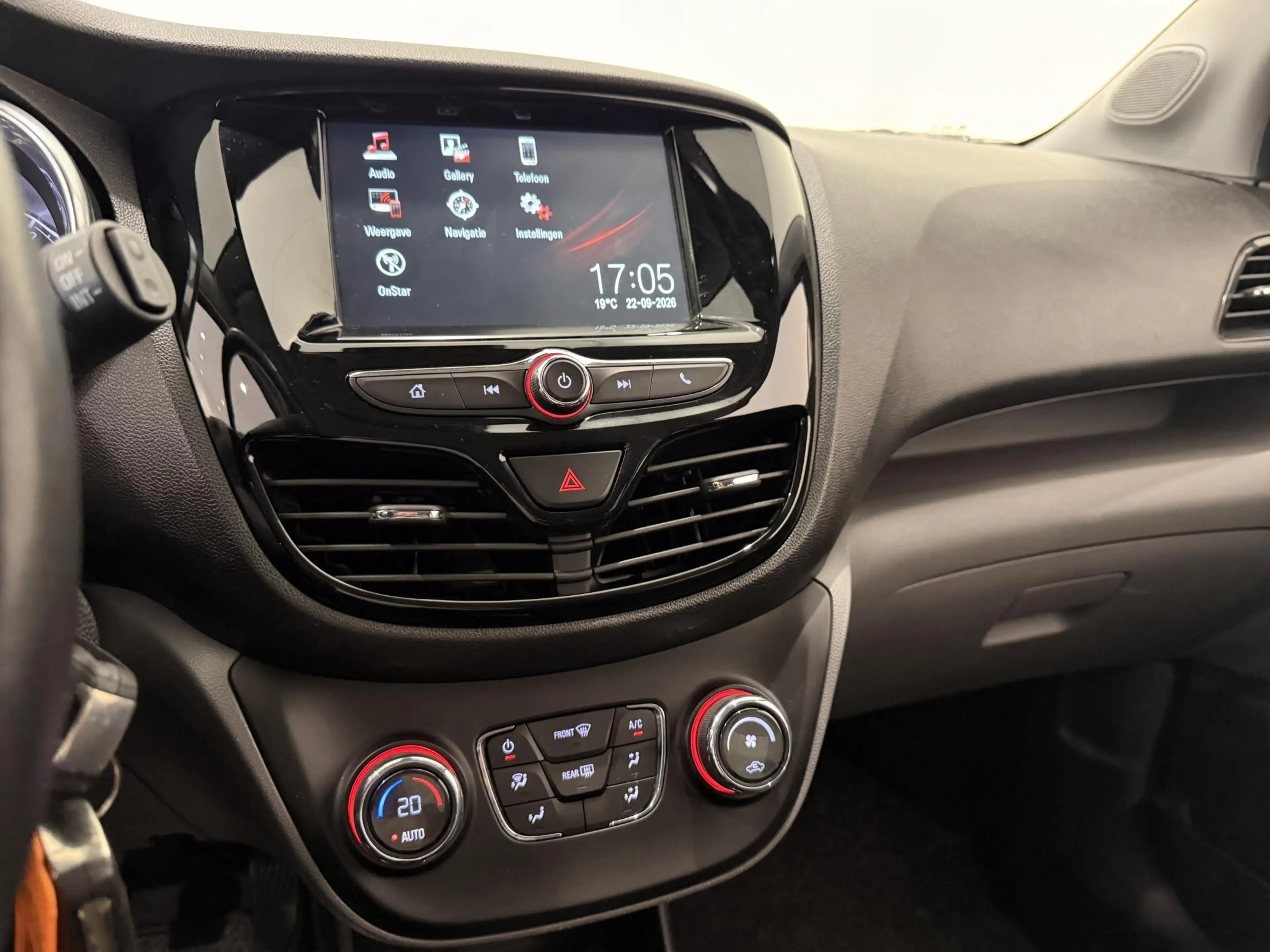 Opel Karl 1.0 ecoFLEX Innovation | Climate Control | Cruise — photo 10
