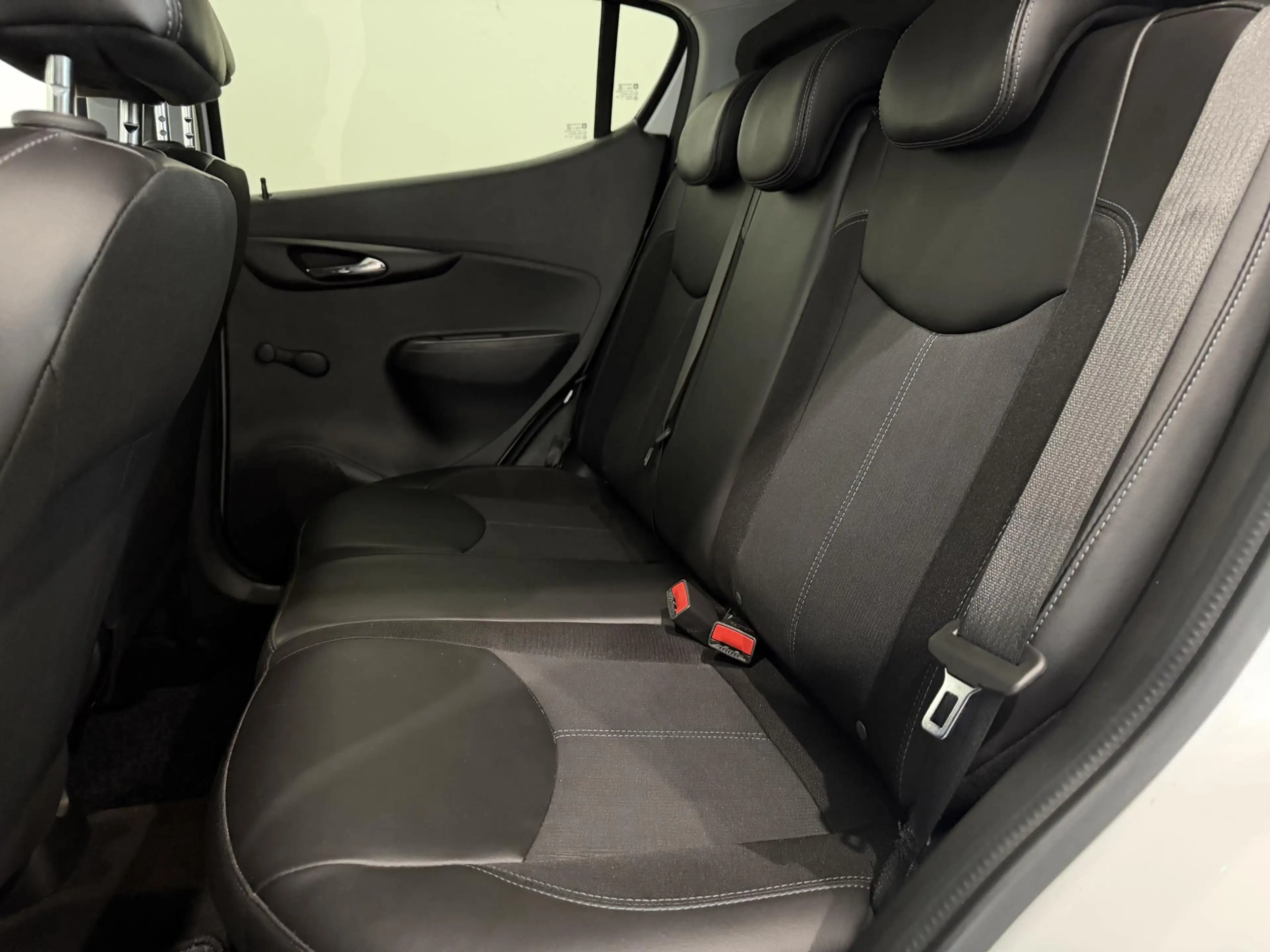 Opel Karl 1.0 ecoFLEX Innovation | Climate Control | Cruise — photo 8