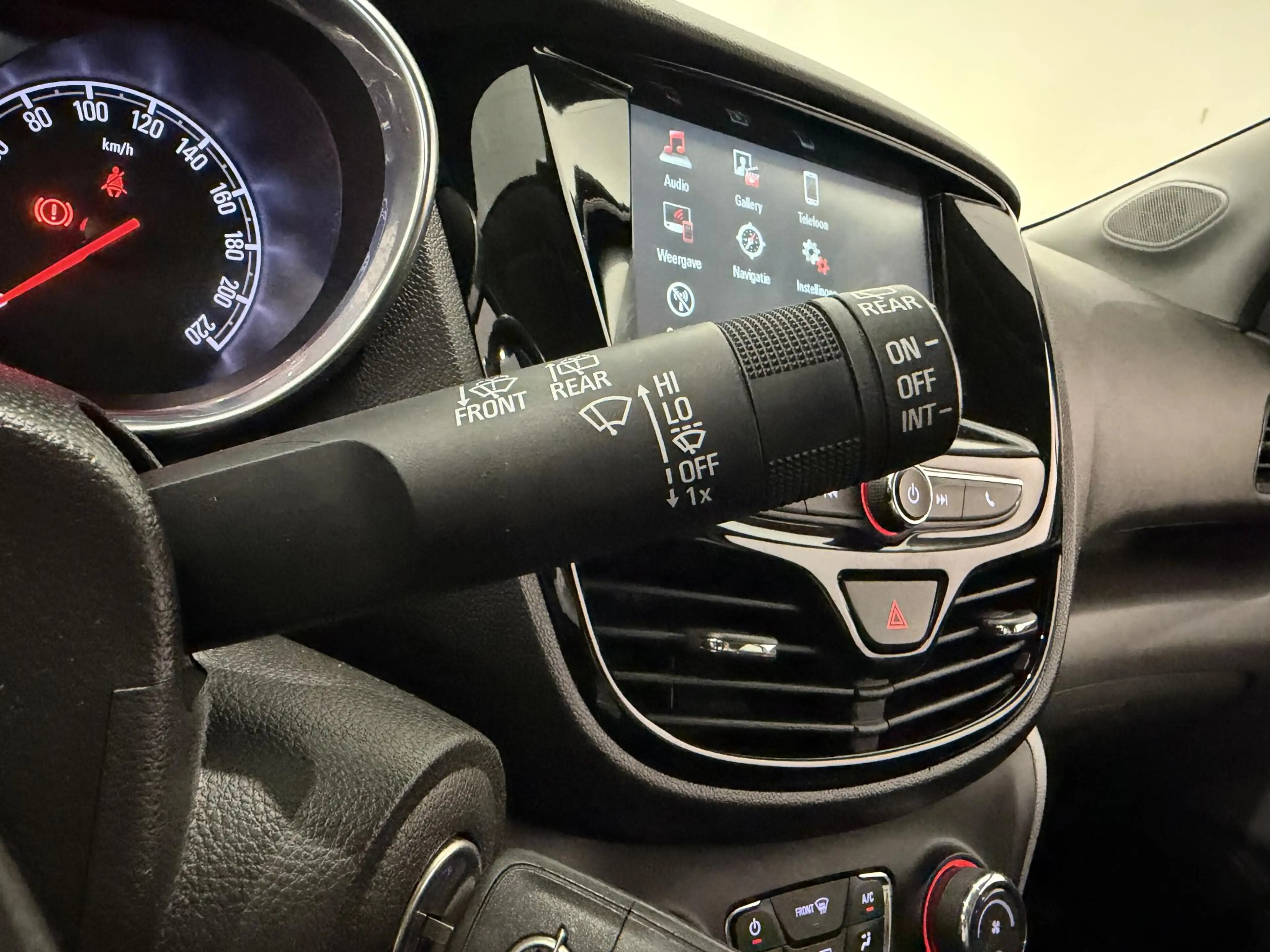 Opel Karl 1.0 ecoFLEX Innovation | Climate Control | Cruise — photo 29