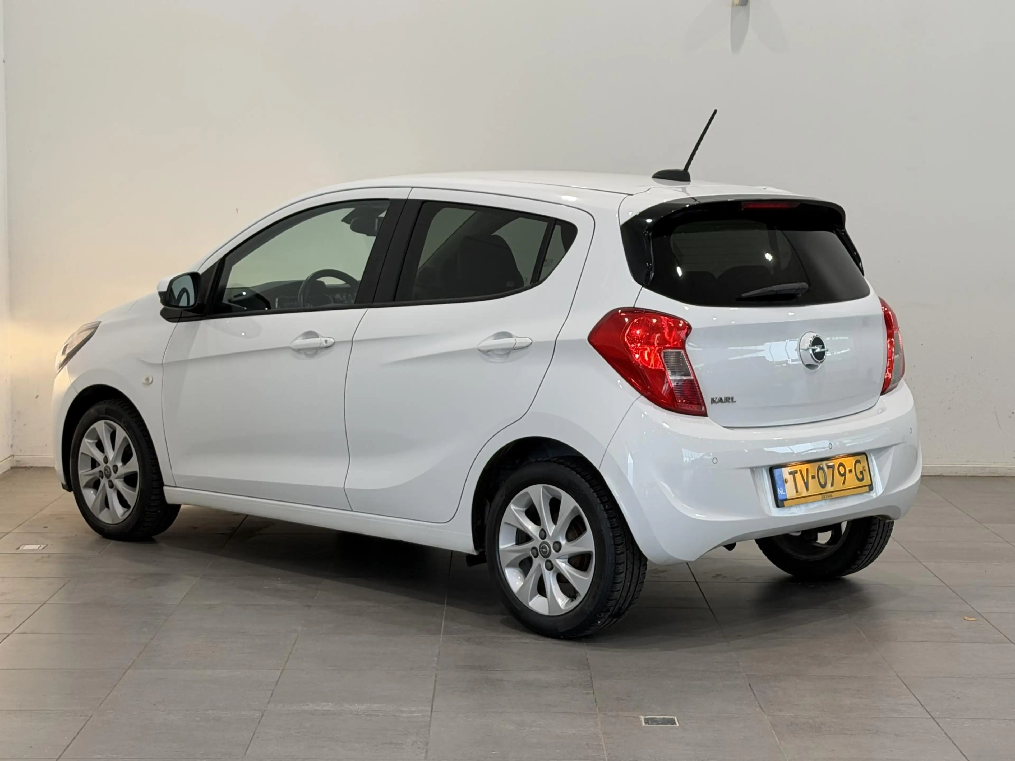 Opel Karl 1.0 ecoFLEX Innovation | Climate Control | Cruise — photo 6