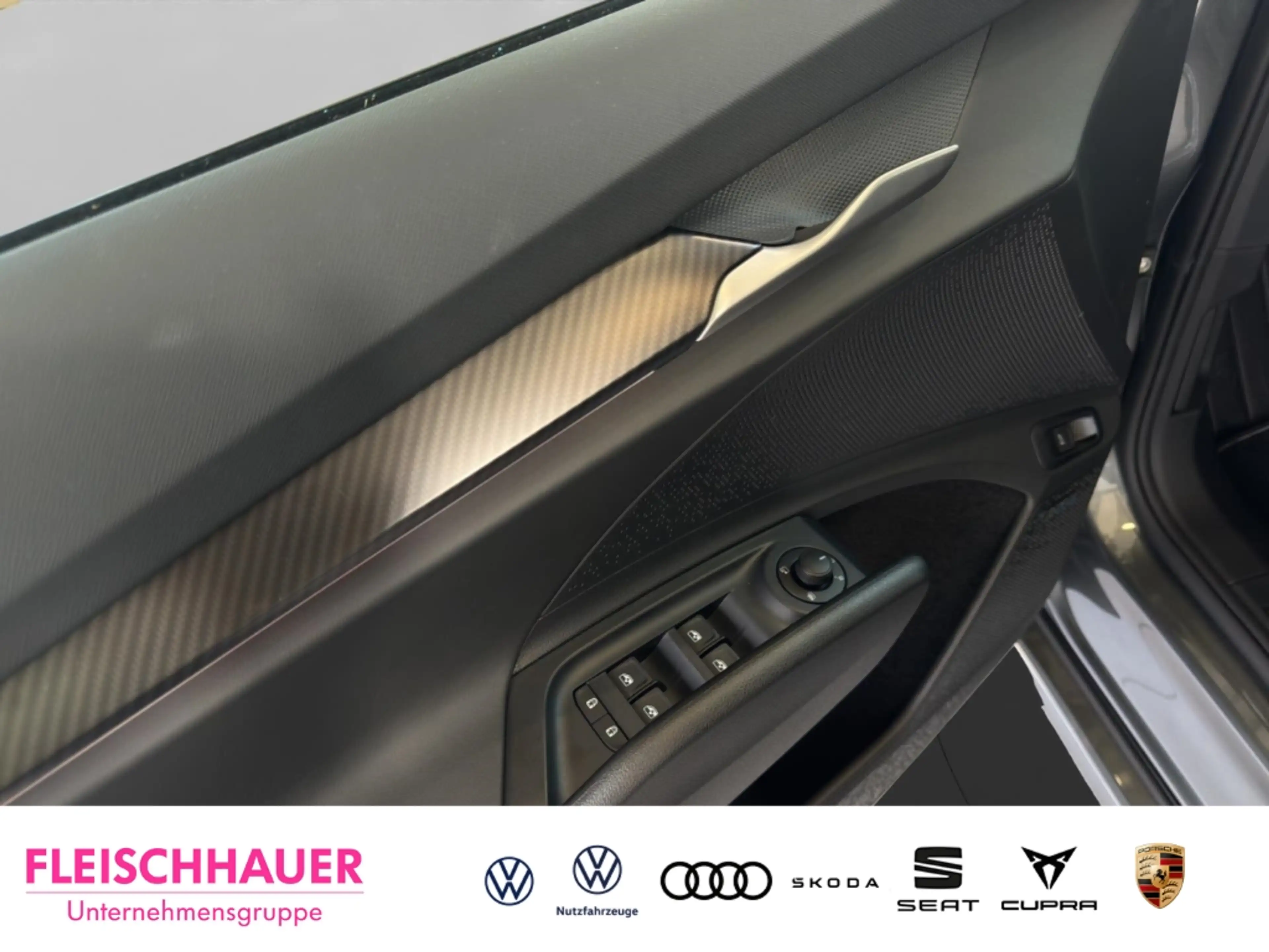 Skoda Enyaq 85 Sportline 82 kWh 360 KAMERA AHK CARPLAY — photo 7