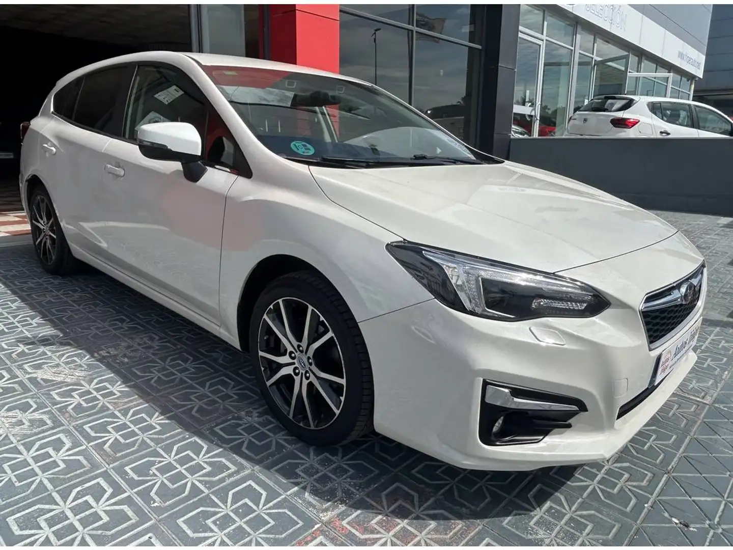 Subaru Impreza 1.6 Sport Lineartronic Blanc - 1