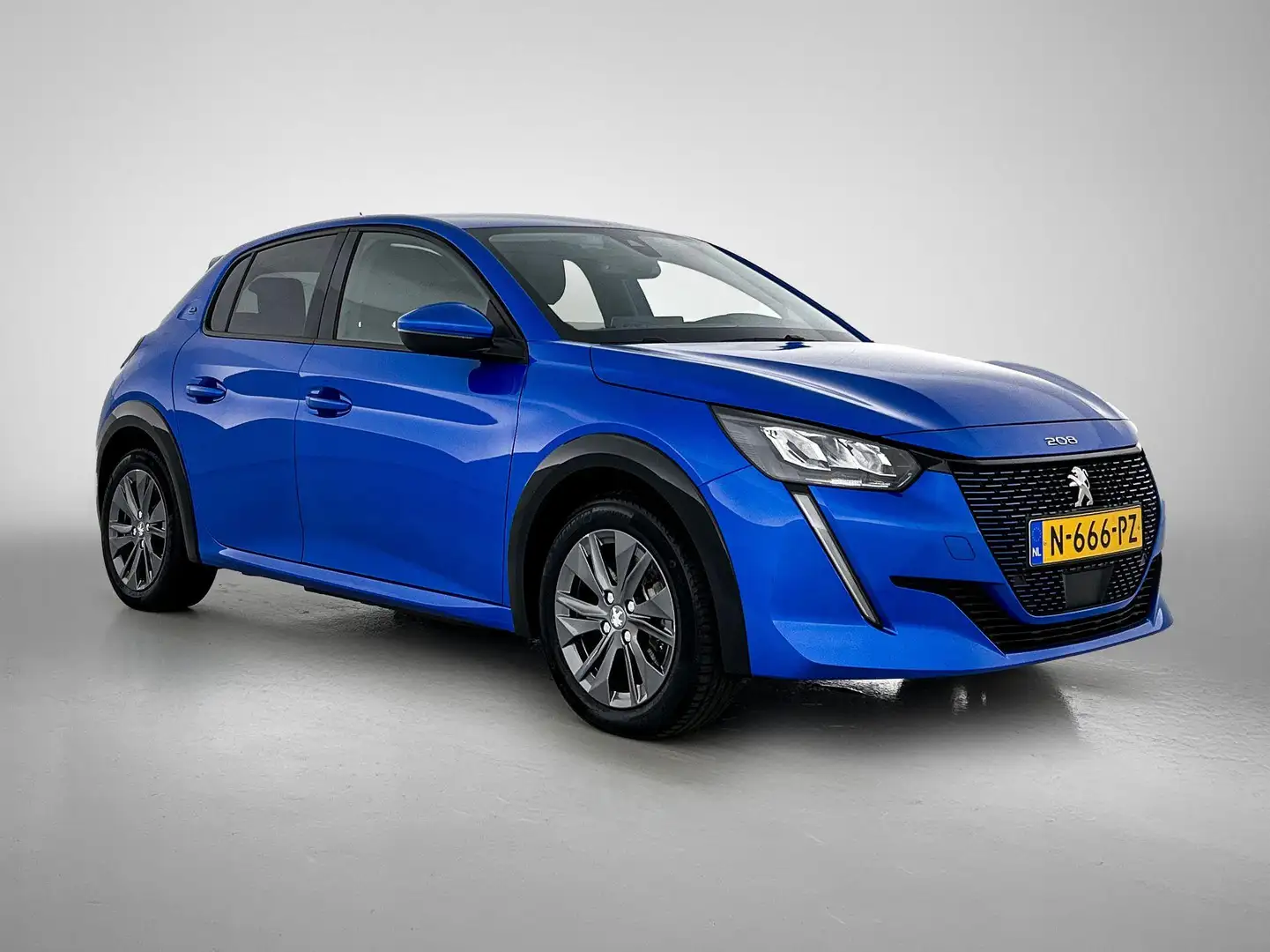 Peugeot e-208 EV Allure Pack 50 kWh 136pk Automaat | Dealer Onde Blauw - 2