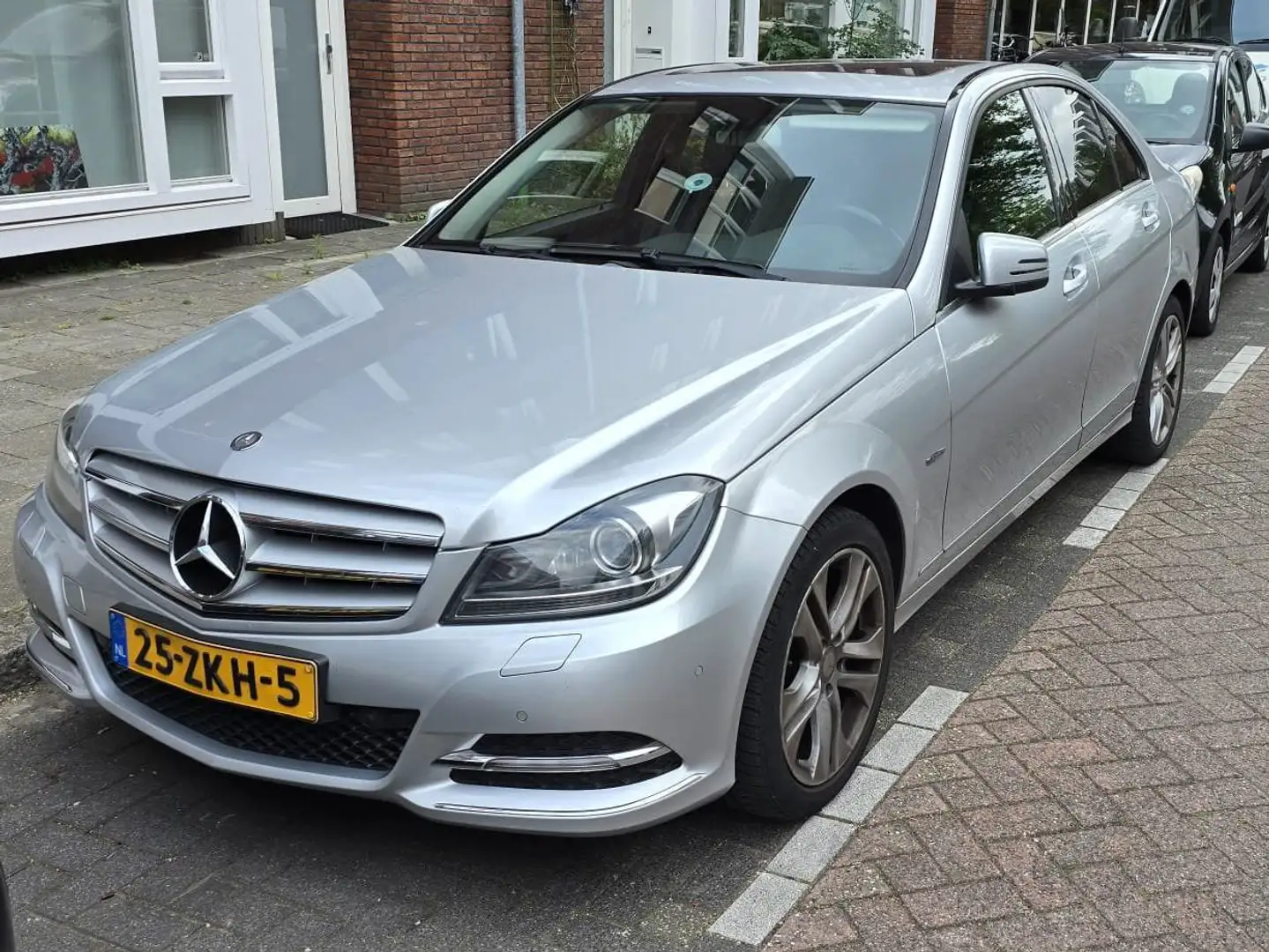 Mercedes-Benz C 250 C 250 BnsCl. Avant. Zilver - 1