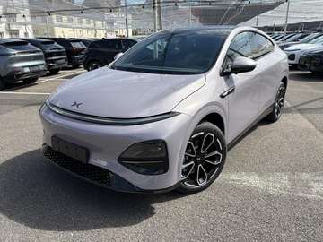 PERFORMANCE 80 KWH AWD AVEC ATTELAGE / CUIR NOIR NAPPA