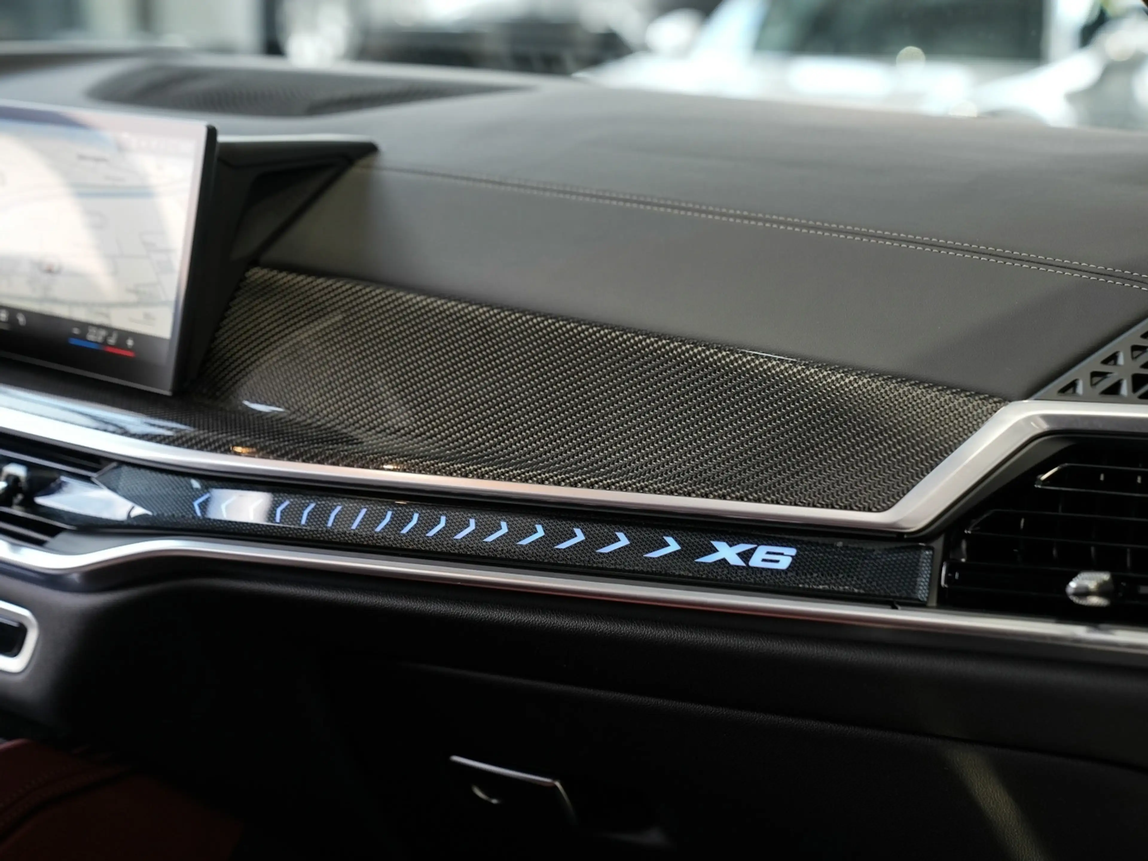 BMW X6 40xd M SPORT PRO Luftf. A-Ass AHK CARBON 22LM — photo 14