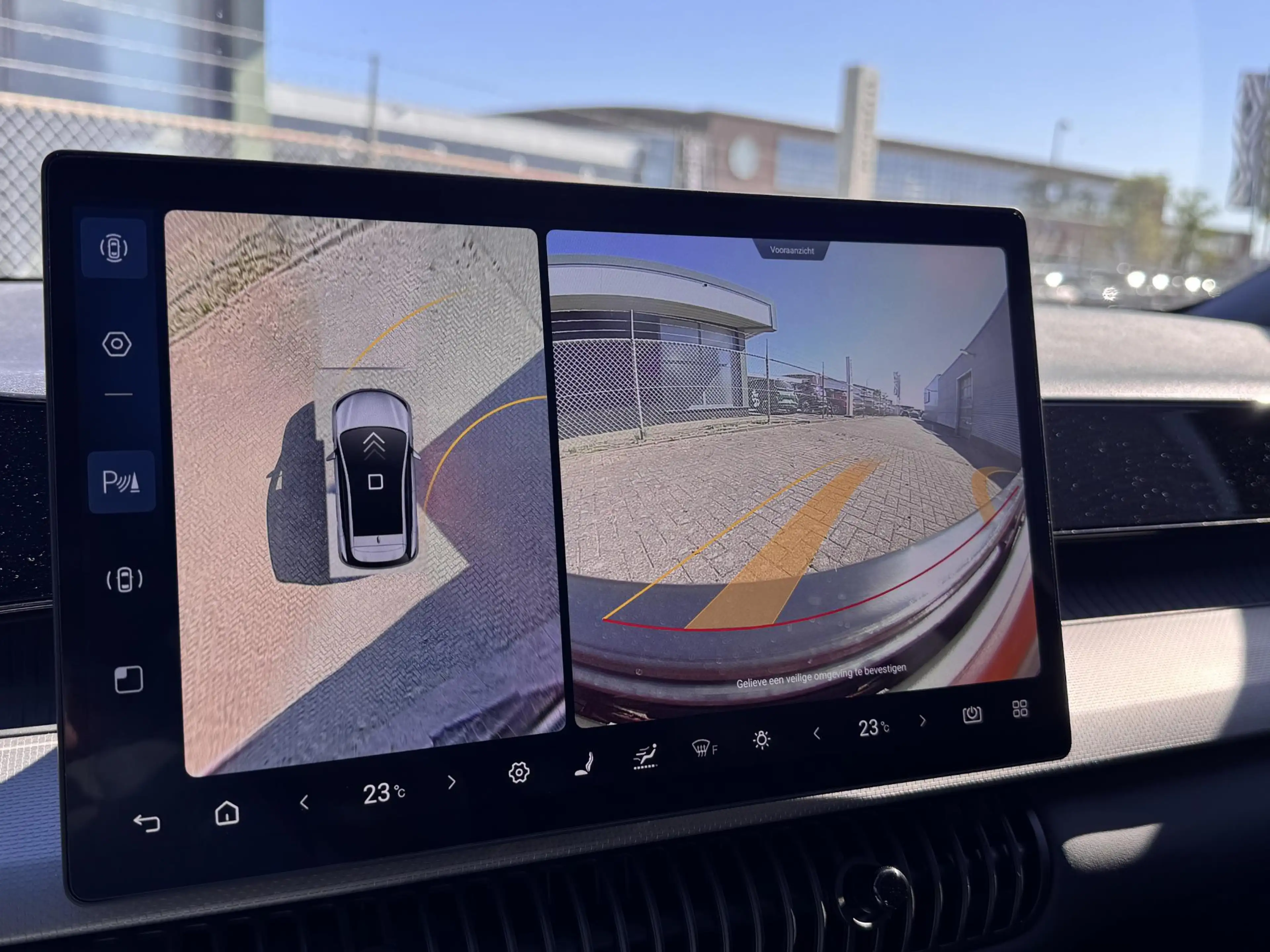 BYD Dolphin G 1.5L DM-i Comfort | Panoramadak | 360 Camera | Ada — photo 11