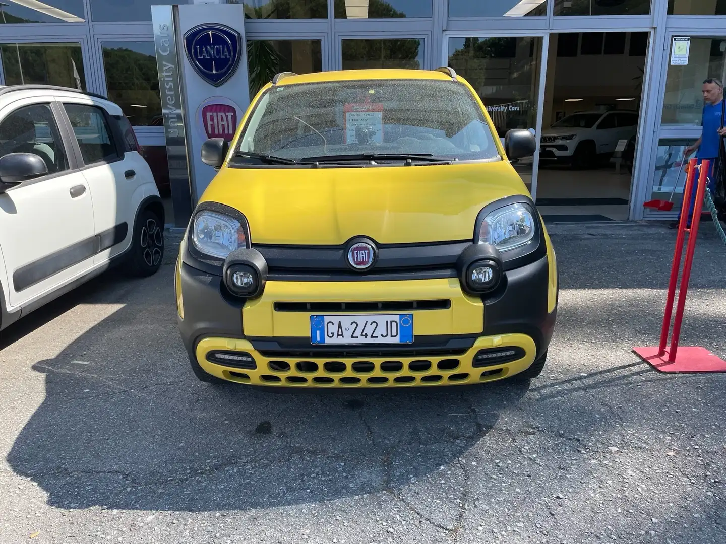 Fiat Panda Panda 1.0 hybrid City Cross s Giallo - 2