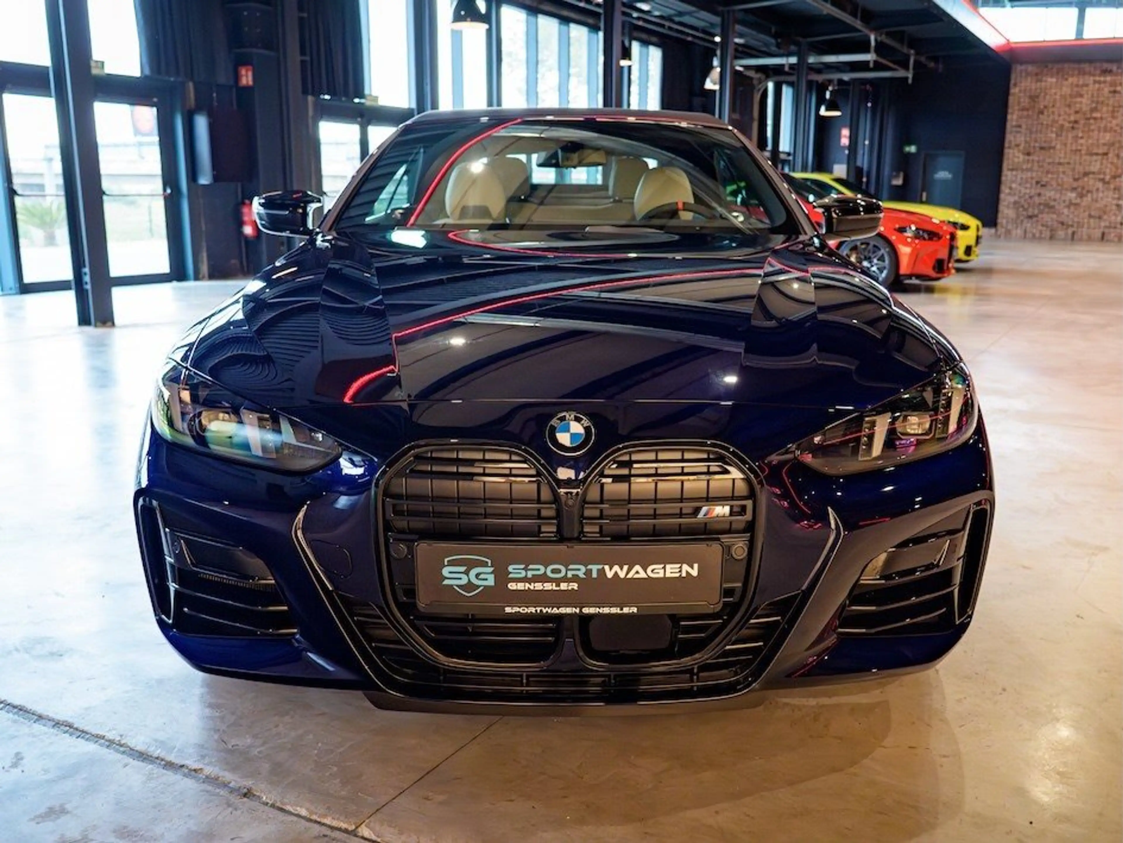 BMW M4 40i xDrive Cabrio Innovation, M Sportpaket Pro — photo 7