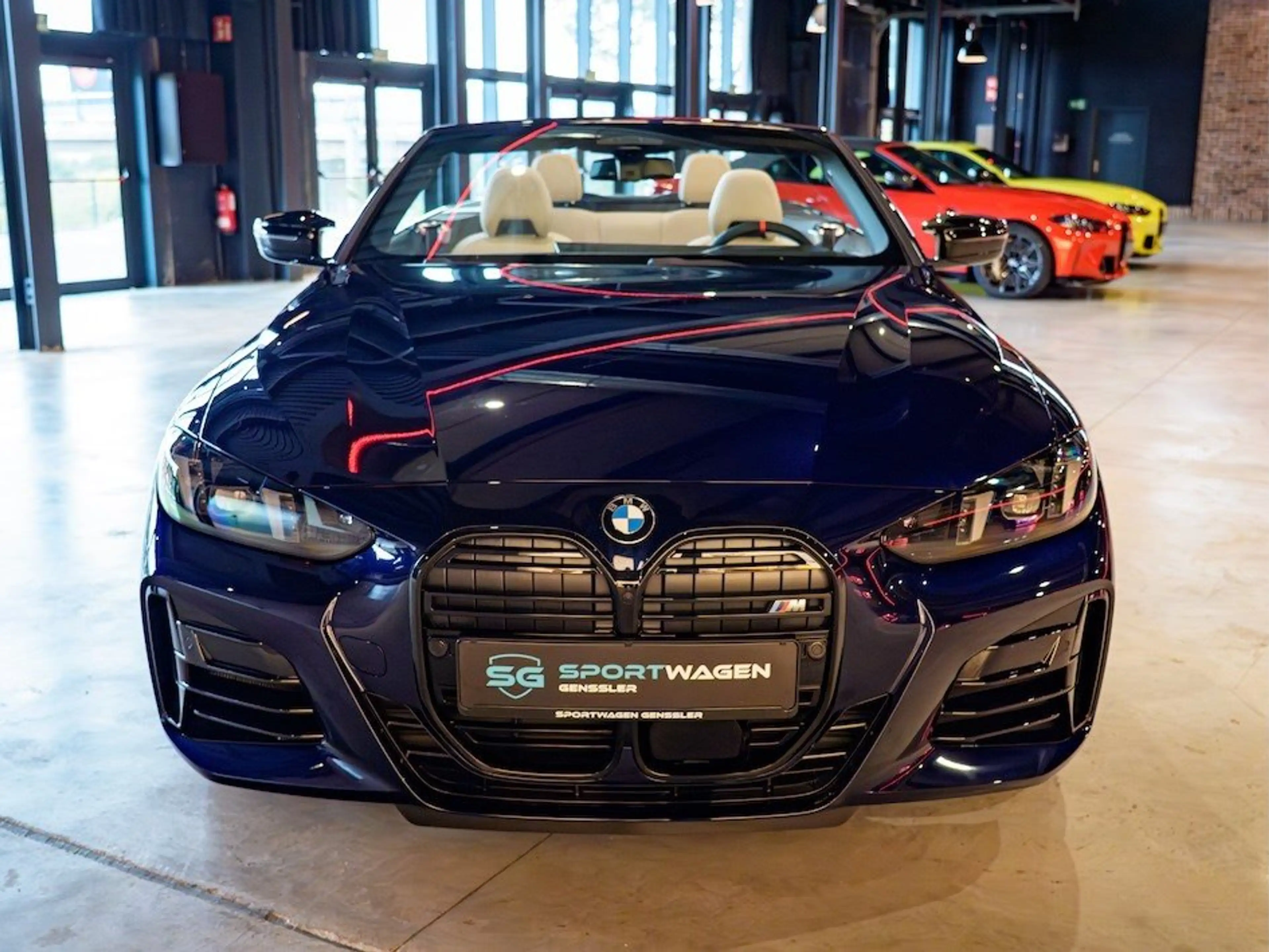 BMW M4 40i xDrive Cabrio Innovation, M Sportpaket Pro — photo 5