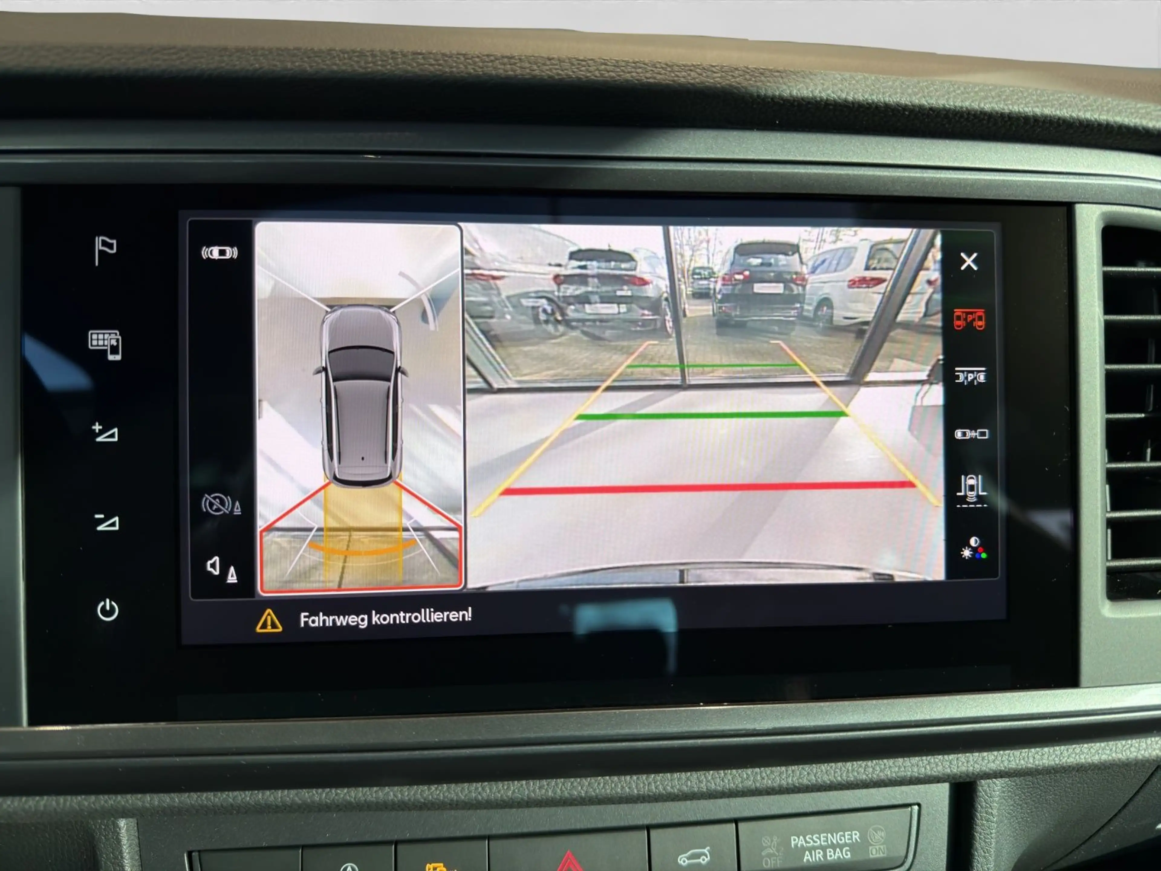 CUPRA Ateca 2.0 TSI DSG VZ 4DRIVE AREA VIEW NAVI AHK P — photo 12