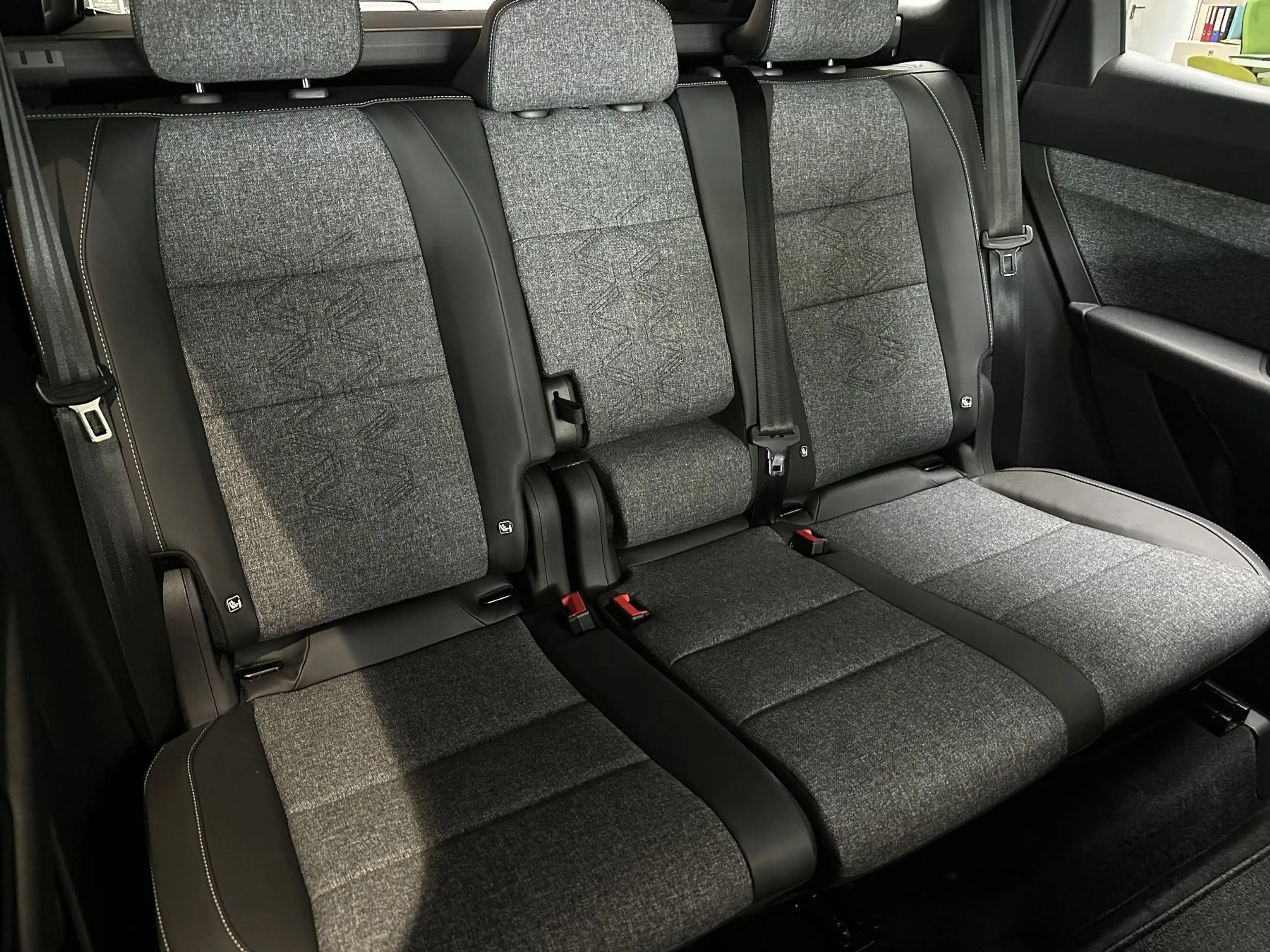 Renault Espace 6 Techno Full Hybrid E-Tech 200 5- Sitzer — photo 13