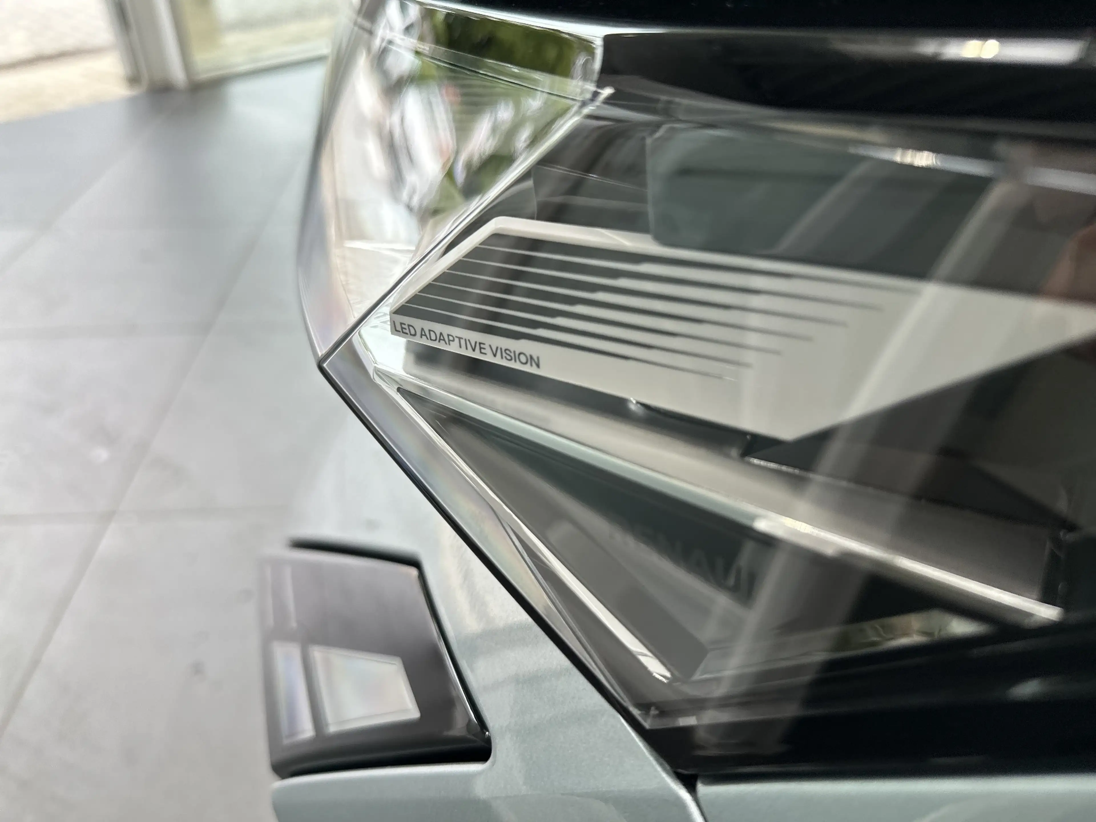 Renault Espace 6 Techno Full Hybrid E-Tech 200 5- Sitzer — photo 5