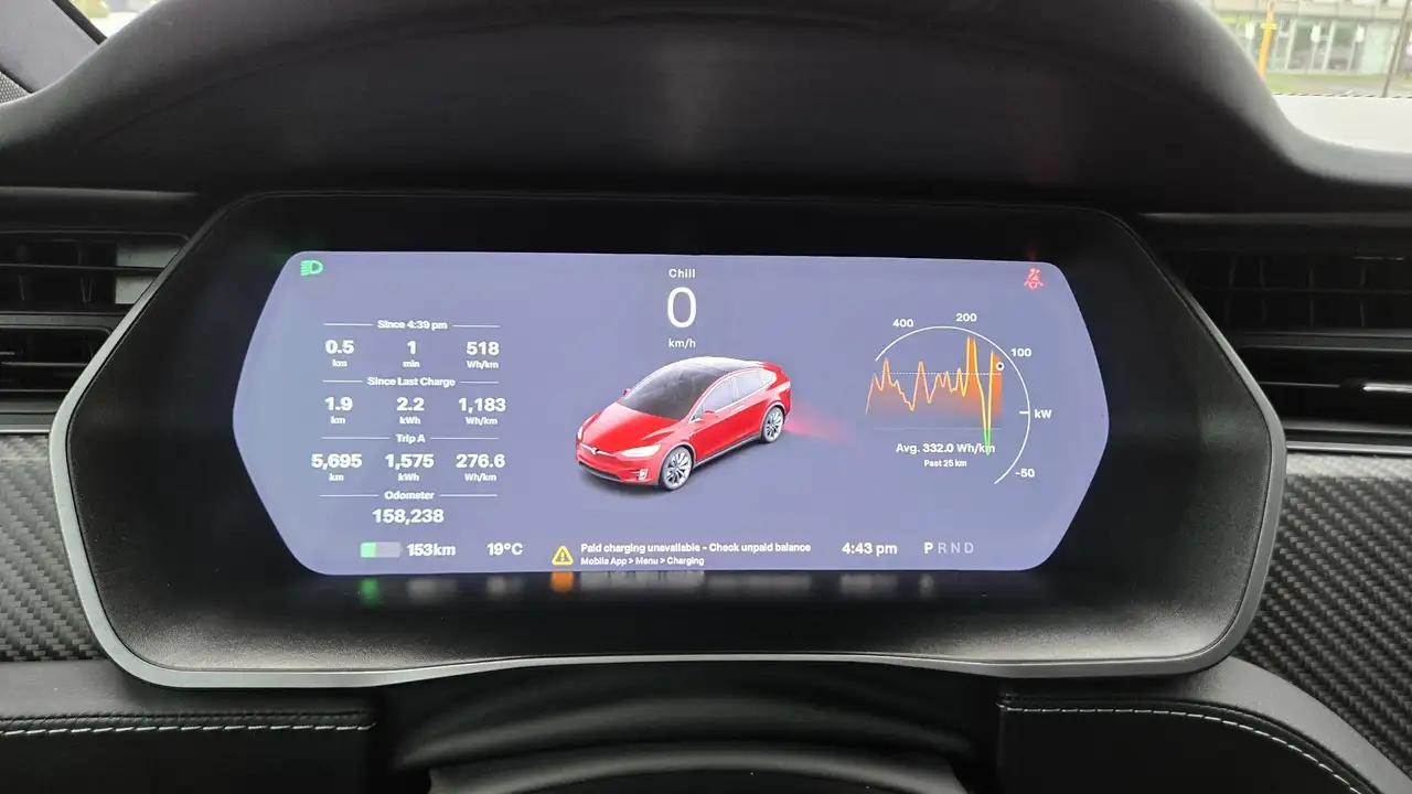 Tesla Model X photo Tesla Model X