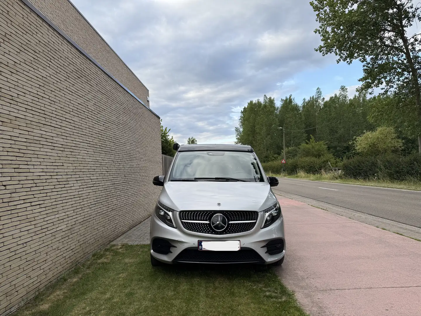 Mercedes-Benz Marco Polo Marco Polo 250d 4MATIC AMG Line Argent - 2
