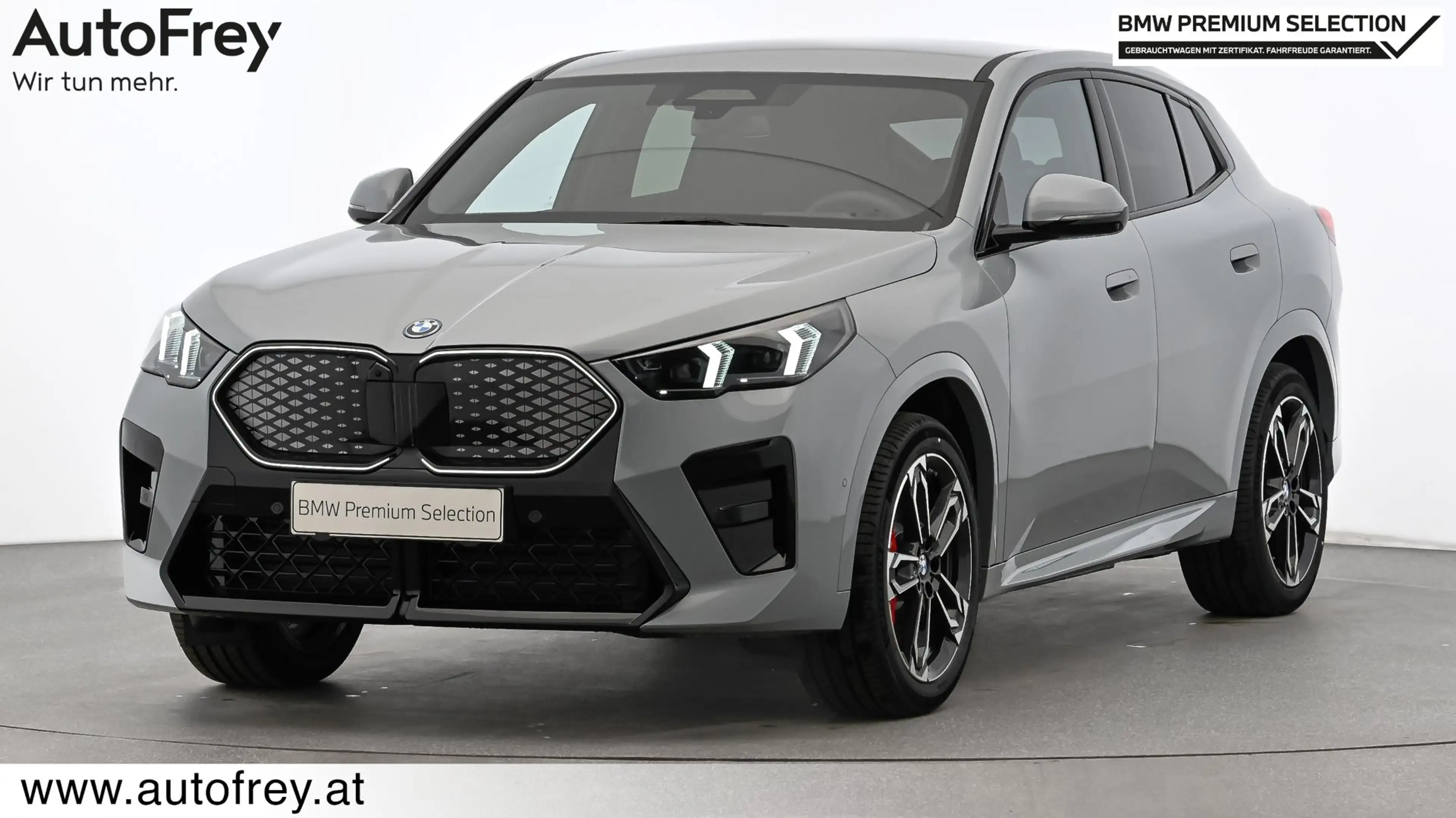 BMW iX2 xDrive30