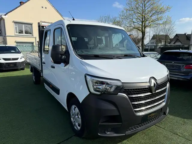 2020 Renault Master in White for sale
