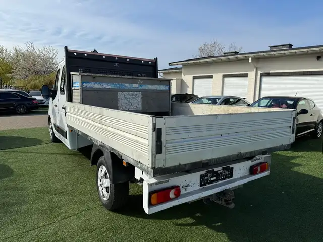 Renault Master view 5
