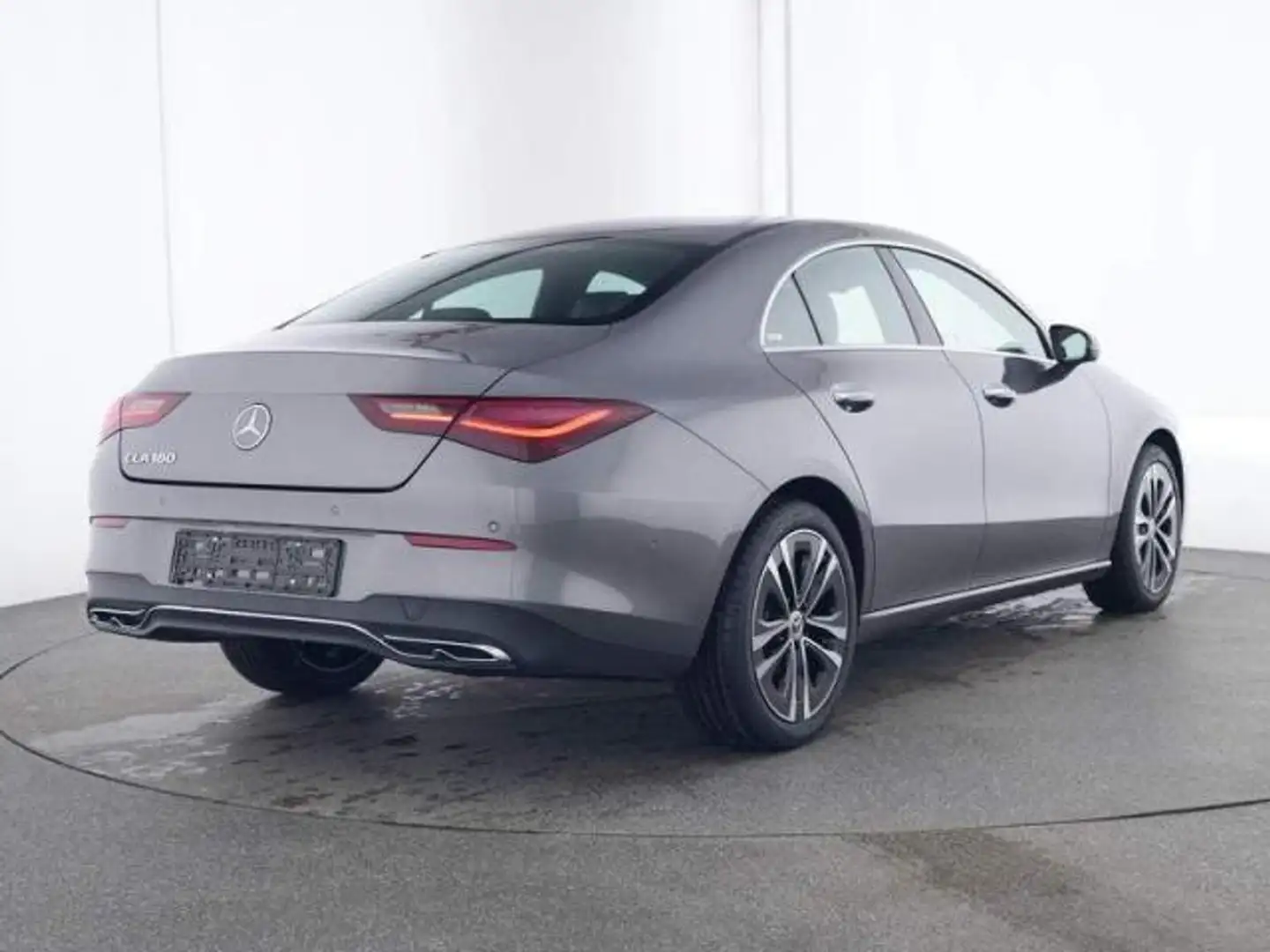 Mercedes-Benz CLA 180 Automatic Sport MILD HYBRID Grigio - 2