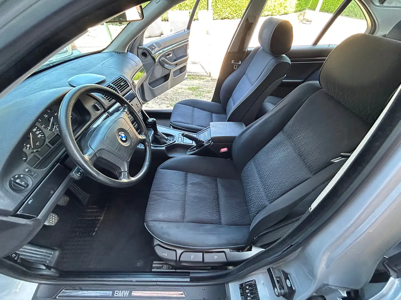 BMW 523 5er 523i 1.HAND TÜV 01/2028 PDC AHK XENON, foto 11