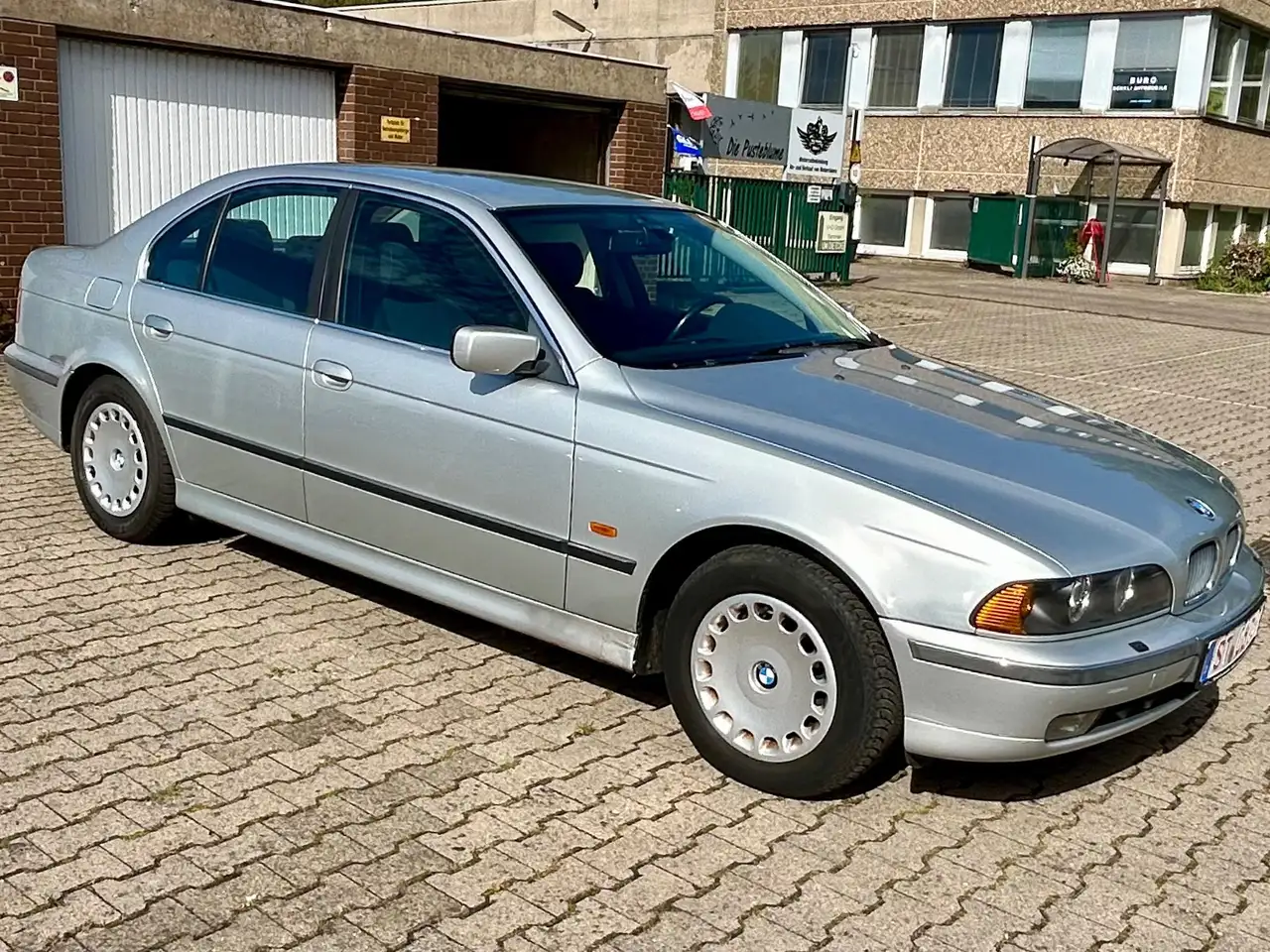 BMW 523 5er 523i 1.HAND TÜV 01/2028 PDC AHK XENON, foto 7