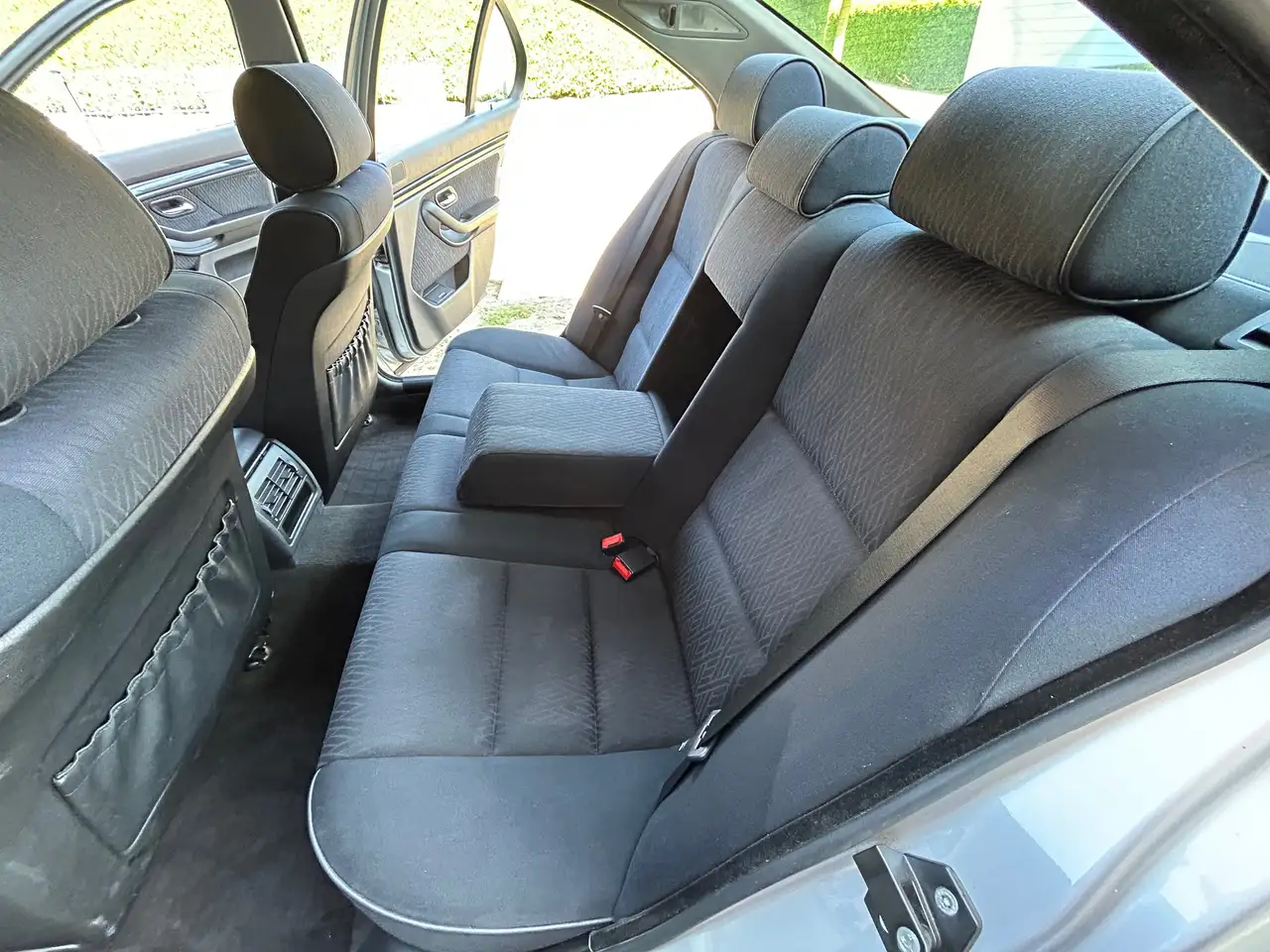 BMW 523 5er 523i 1.HAND TÜV 01/2028 PDC AHK XENON, foto 12