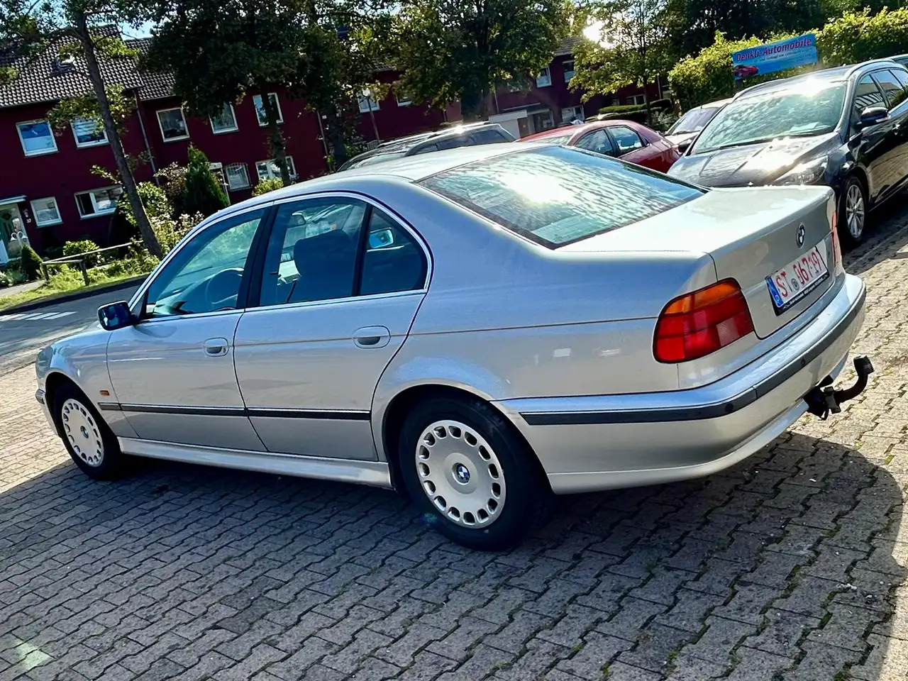 BMW 523 5er 523i 1.HAND TÜV 01/2028 PDC AHK XENON, foto 3