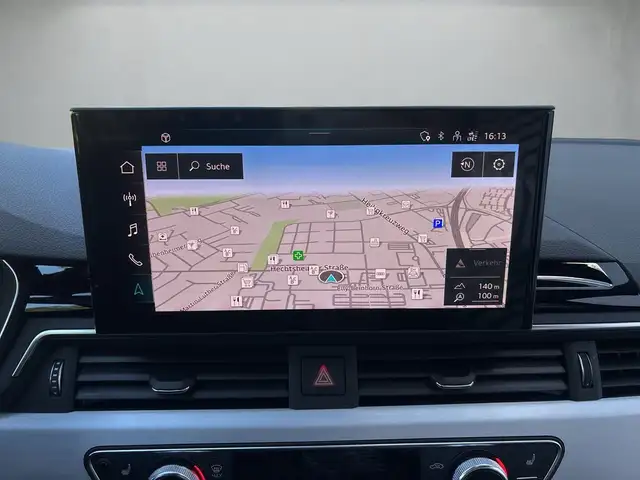 Audi A4 view 10
