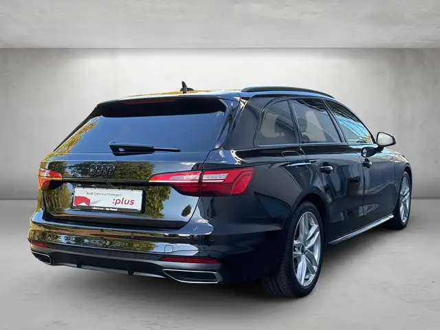 Audi A4 view 3